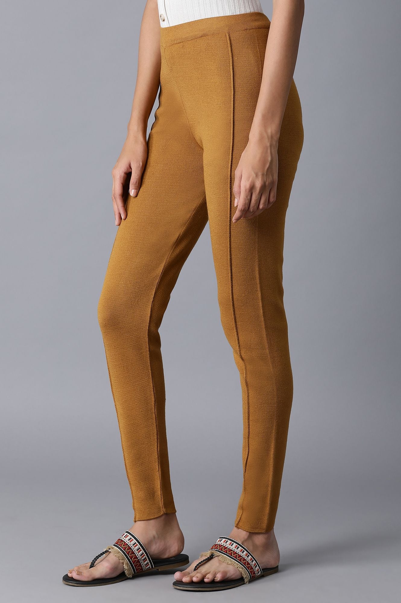 Dark Yellow Pintuck Basic Leggings