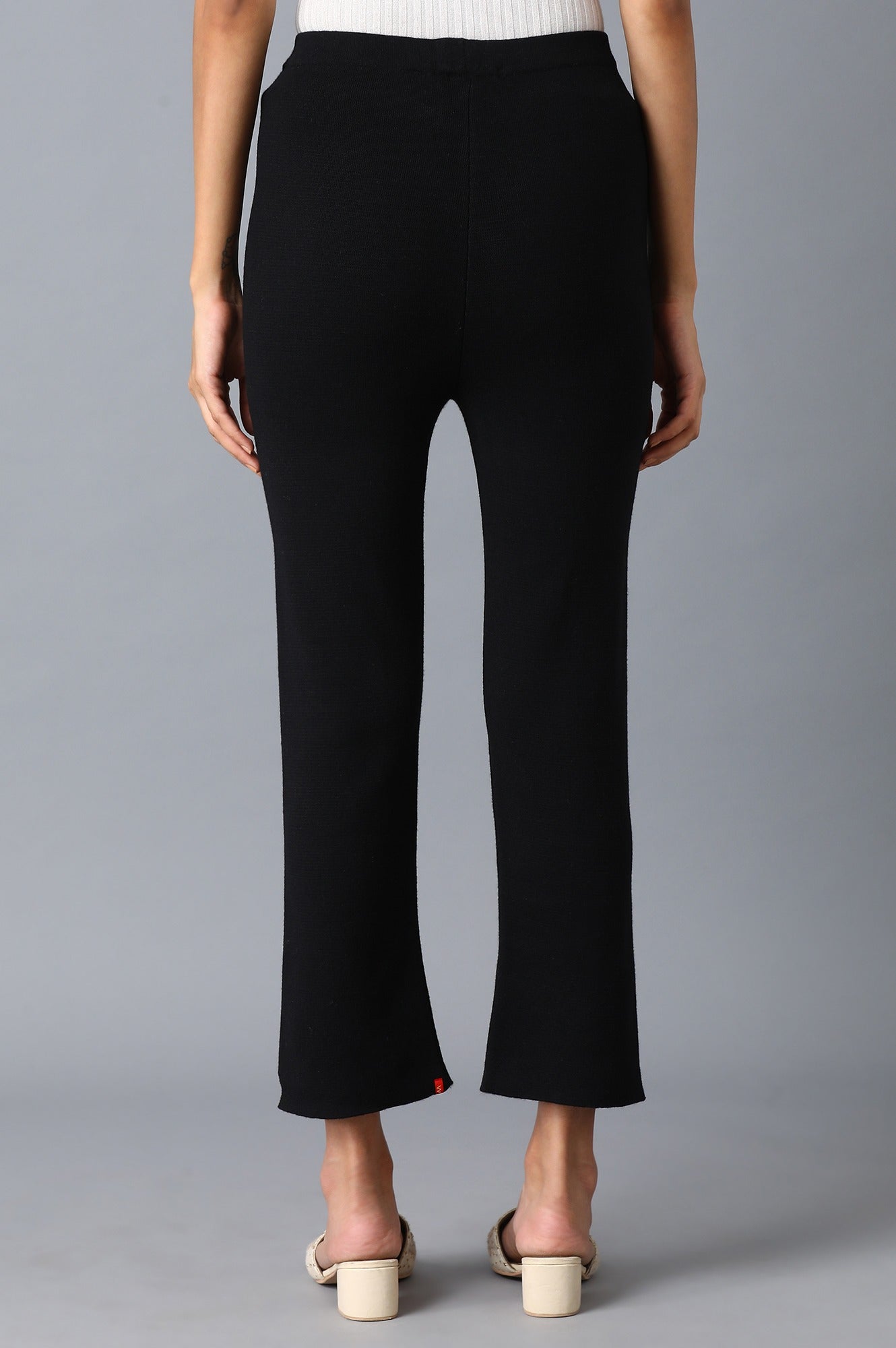 Black Red Solid Slim Pants