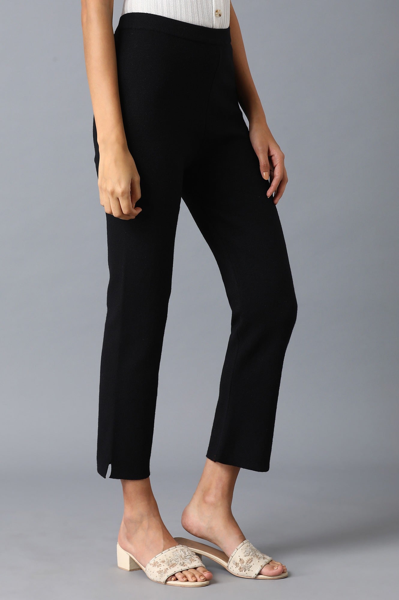 Black Red Solid Slim Pants