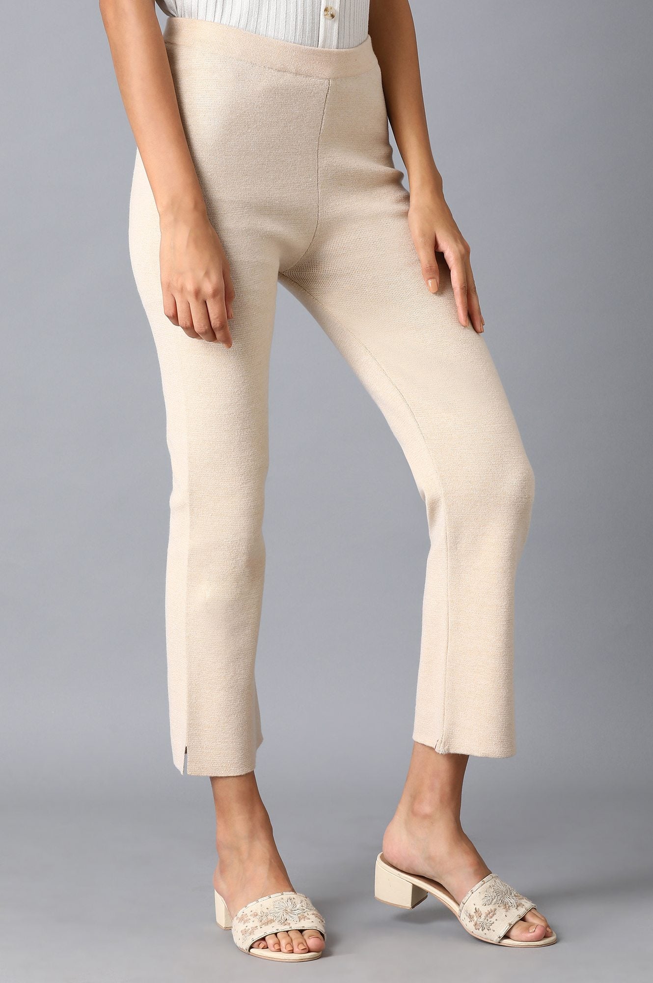 Beige Red Solid Slim Pants