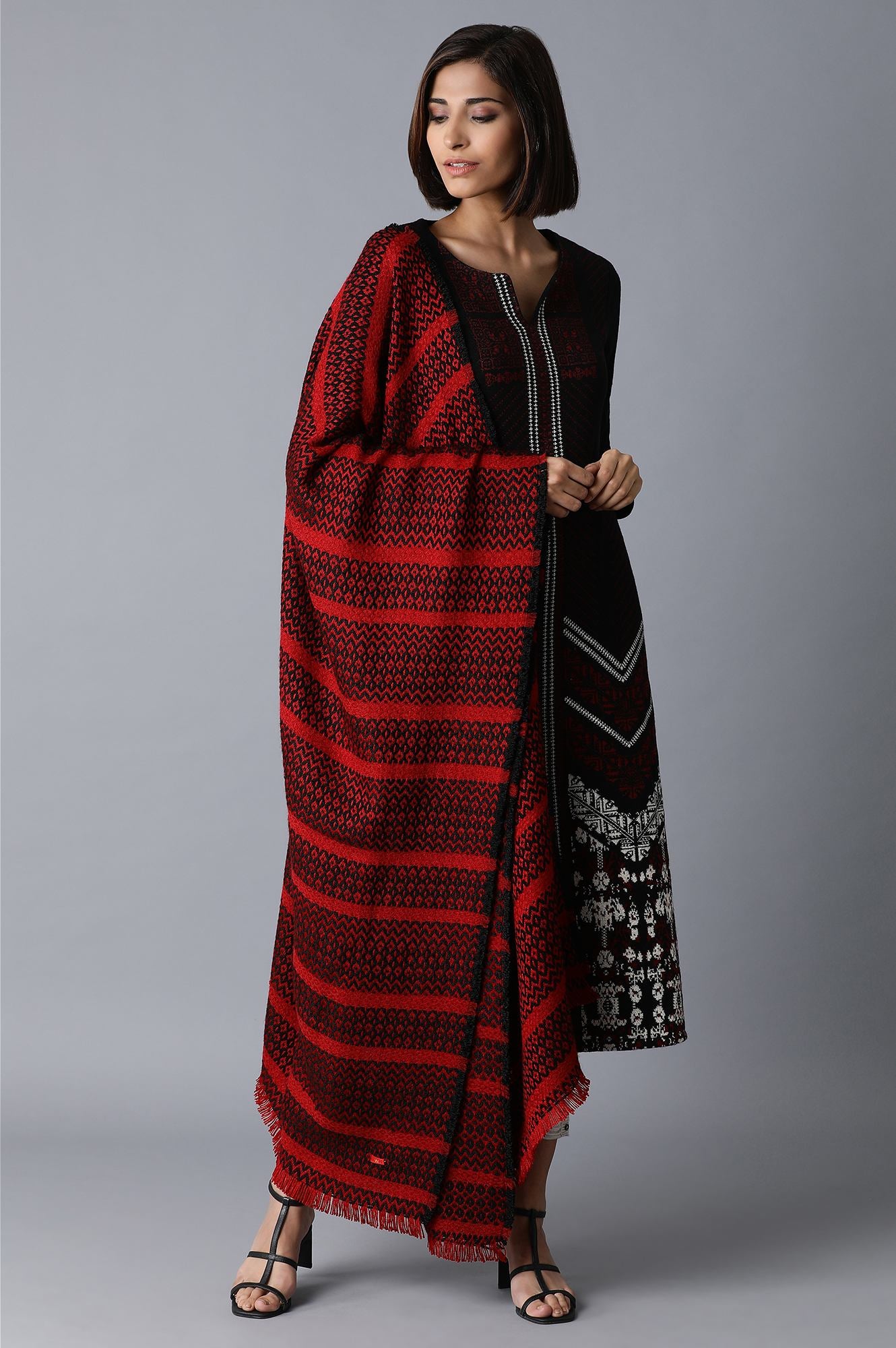 Black and Red Geometric Print Shawl