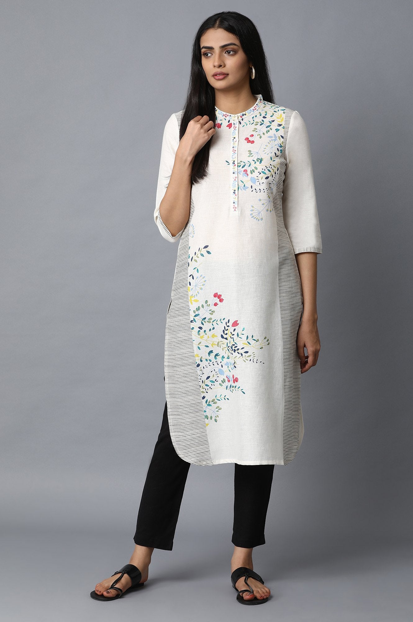 Ecru Mandarin Neck Floral Printed kurta