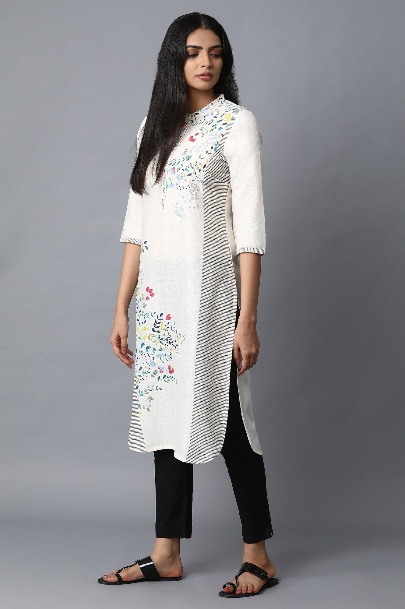 Ecru Mandarin Neck Floral Printed kurta