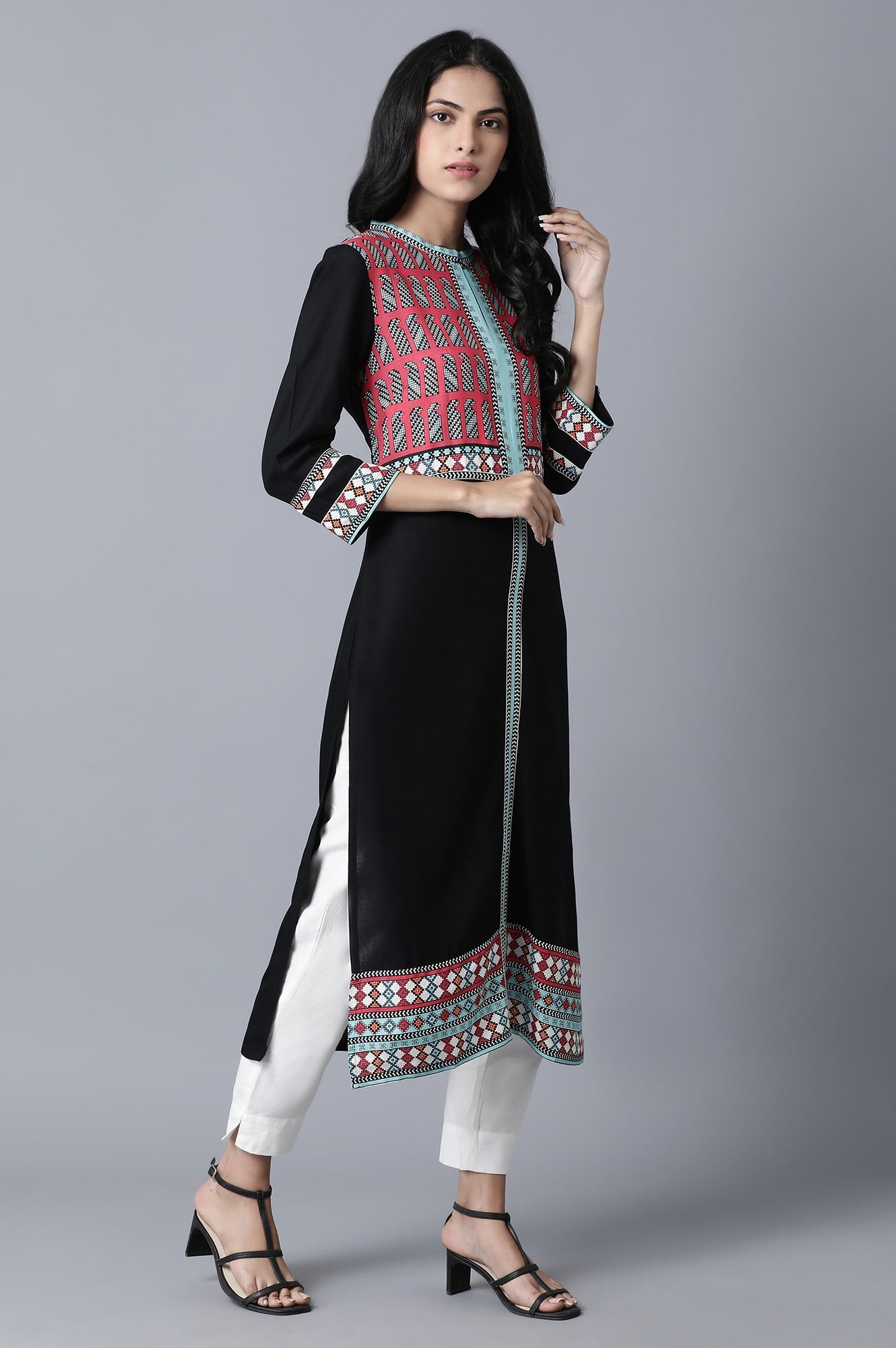 Black kurta with Multicolor Placement Print