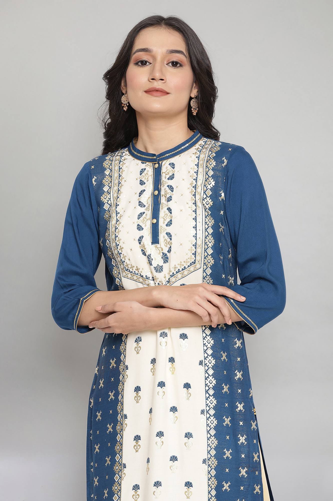 Blue Mandarin Collar Foil Print Straight kurta