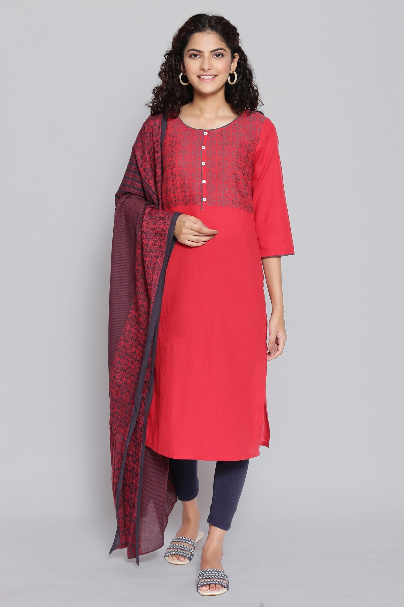 Red Round Neck Yarn-Dyed Cotton kurta