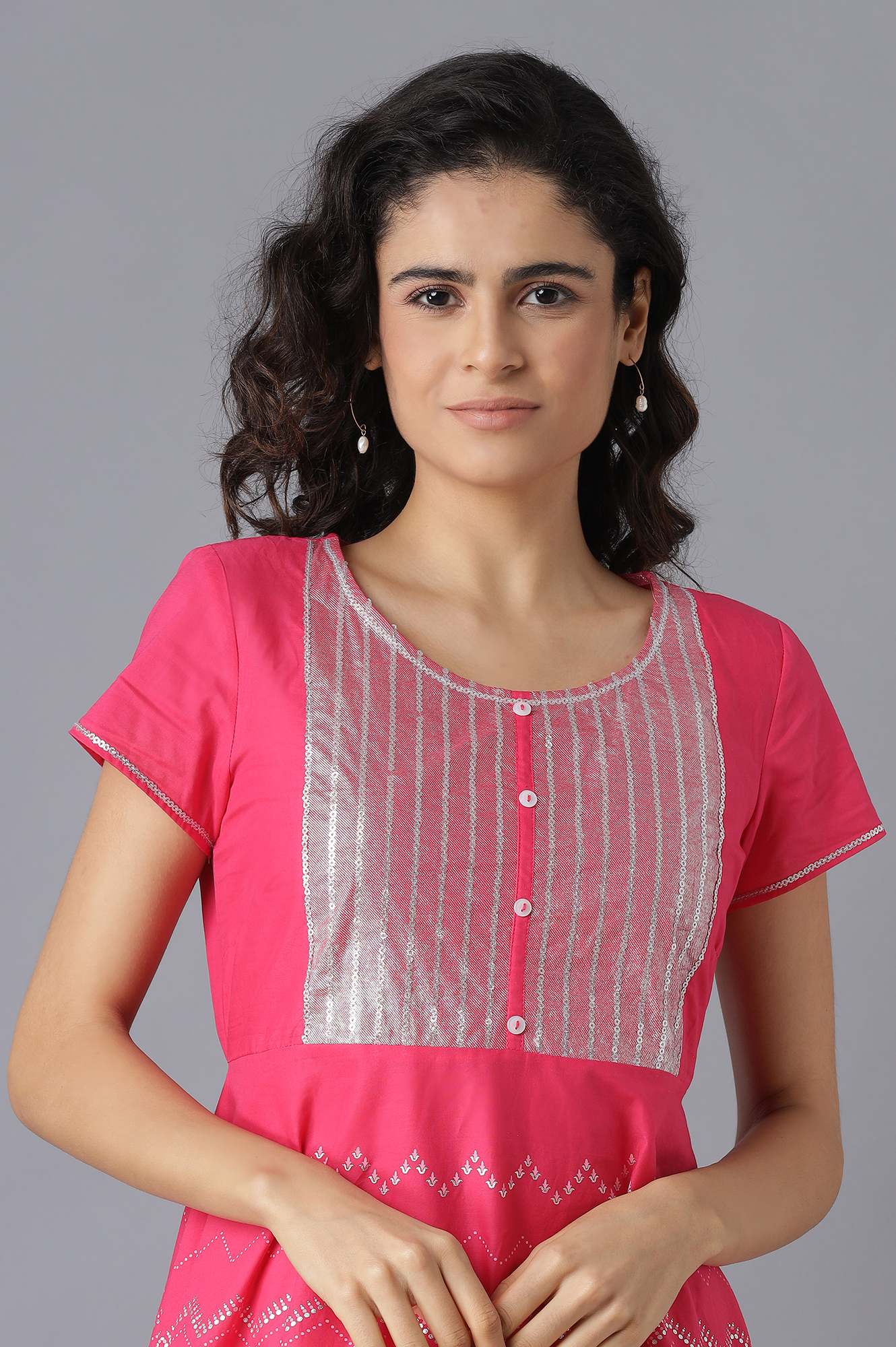 Pink Flared Ethnic kurta in Round Neck