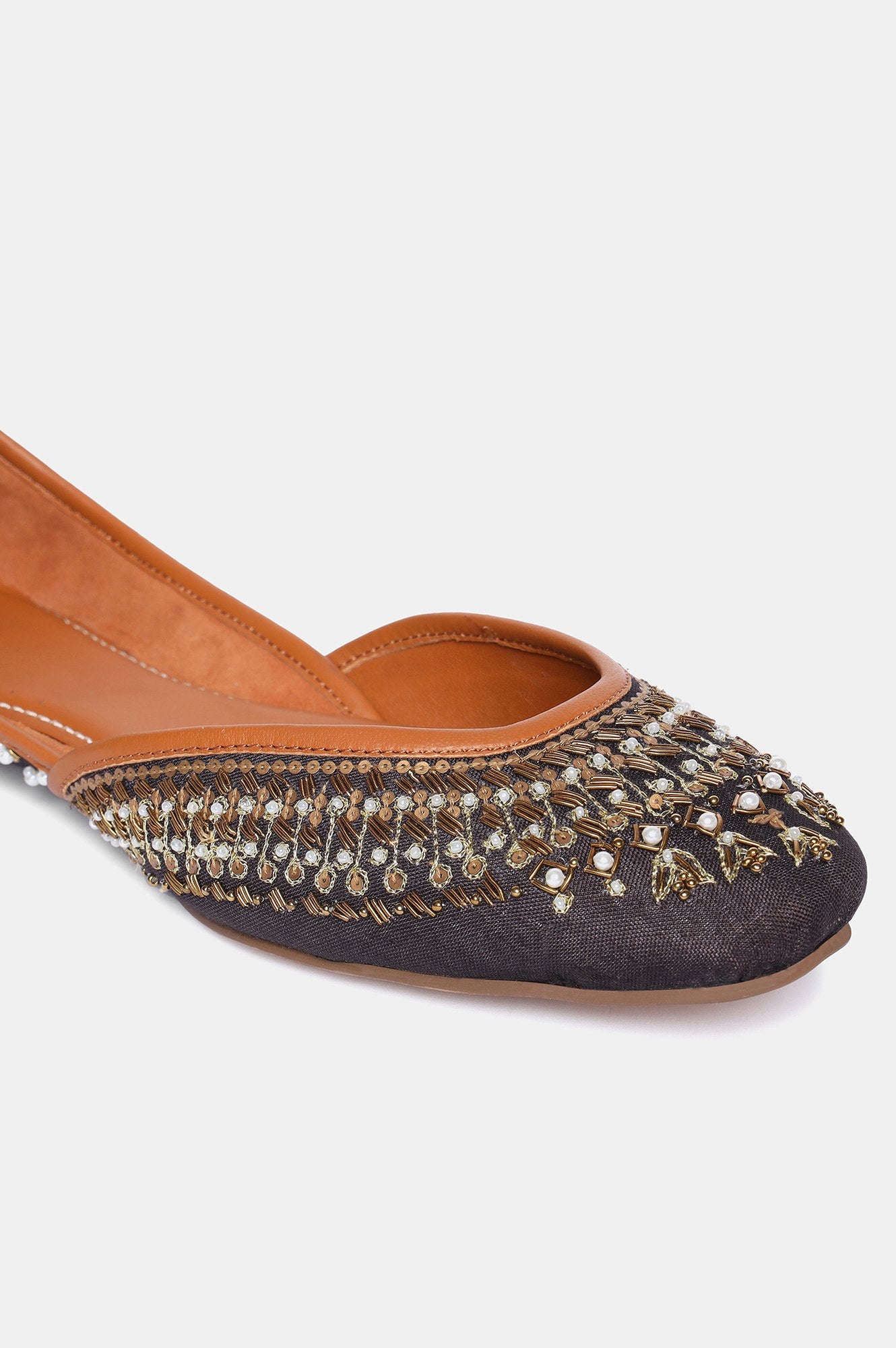 Brown Square Toe Embroidered Flat-Szaira