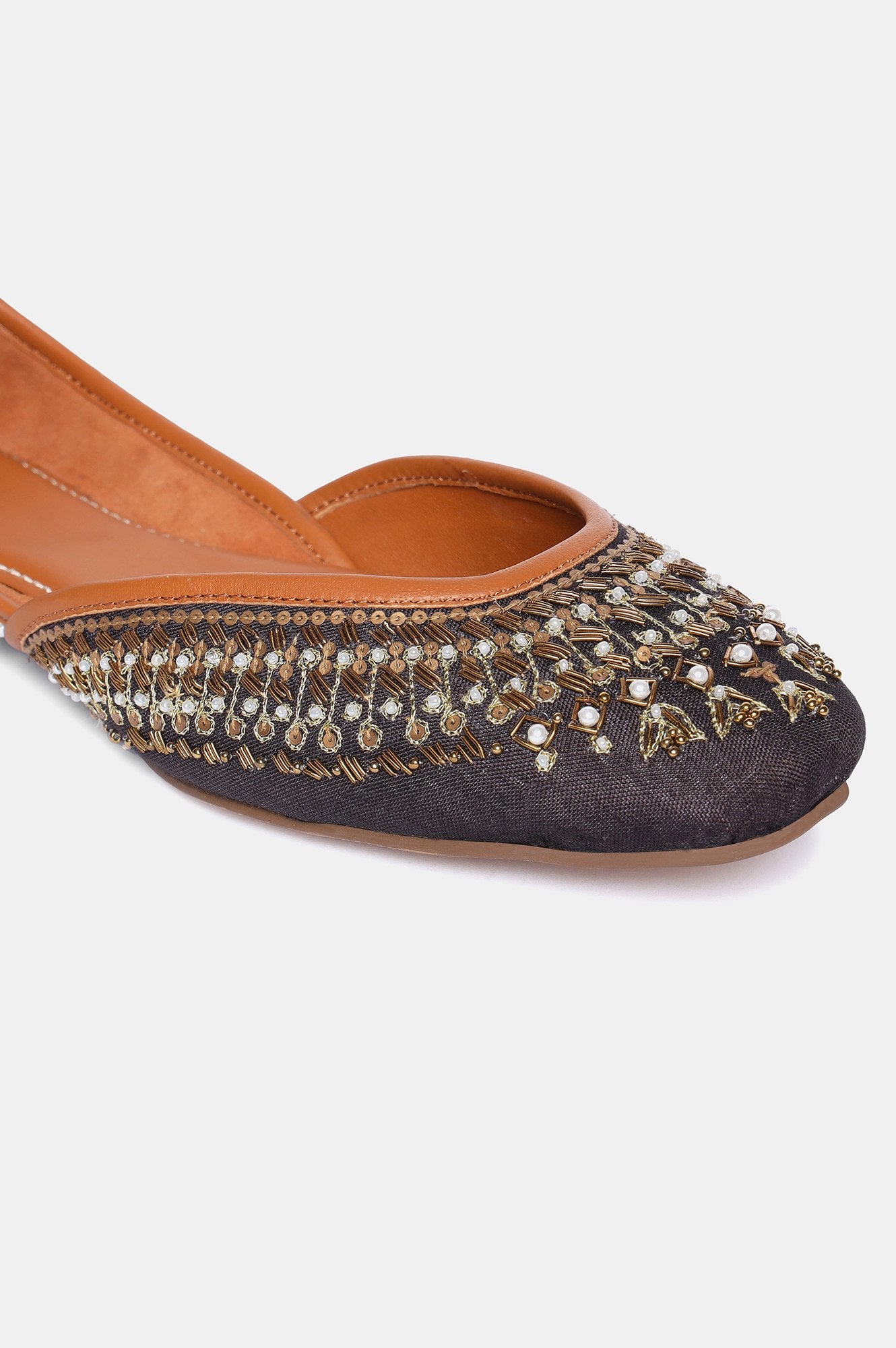 Brown Square Toe Embroidered Flat-Szaira