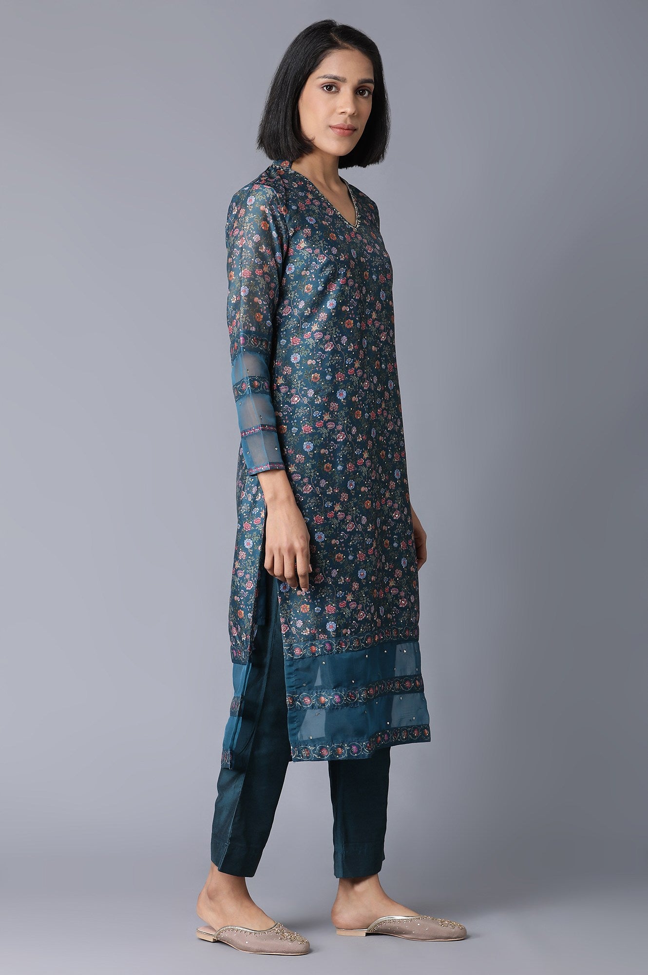 Dark Green Floral Print kurta With Pants (Wishful X Rahul Mishra)