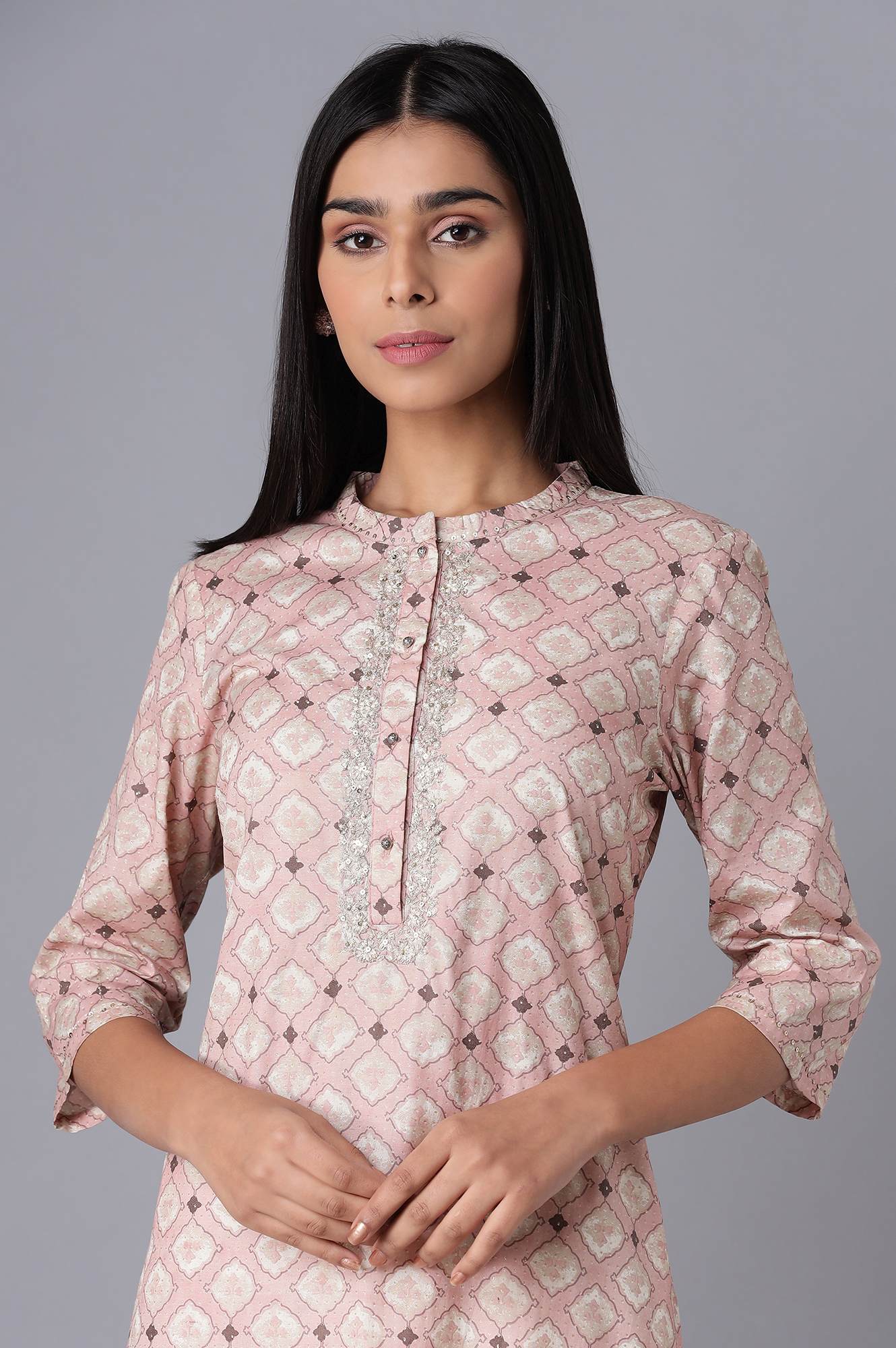 Pink Printed kurta with Embroidery