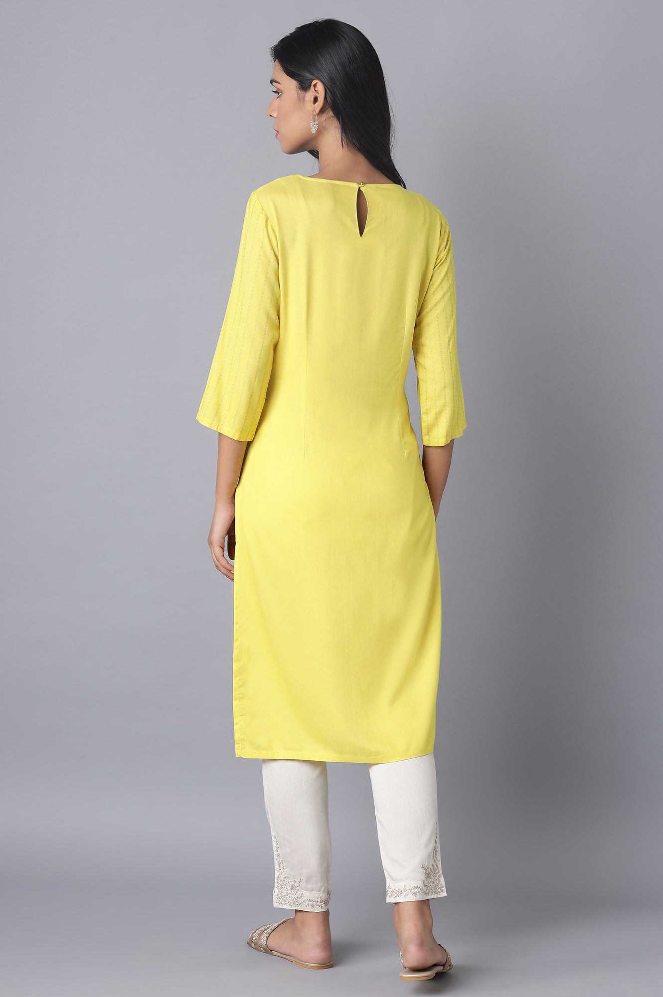 Yellow Printed kurta with Embroidery