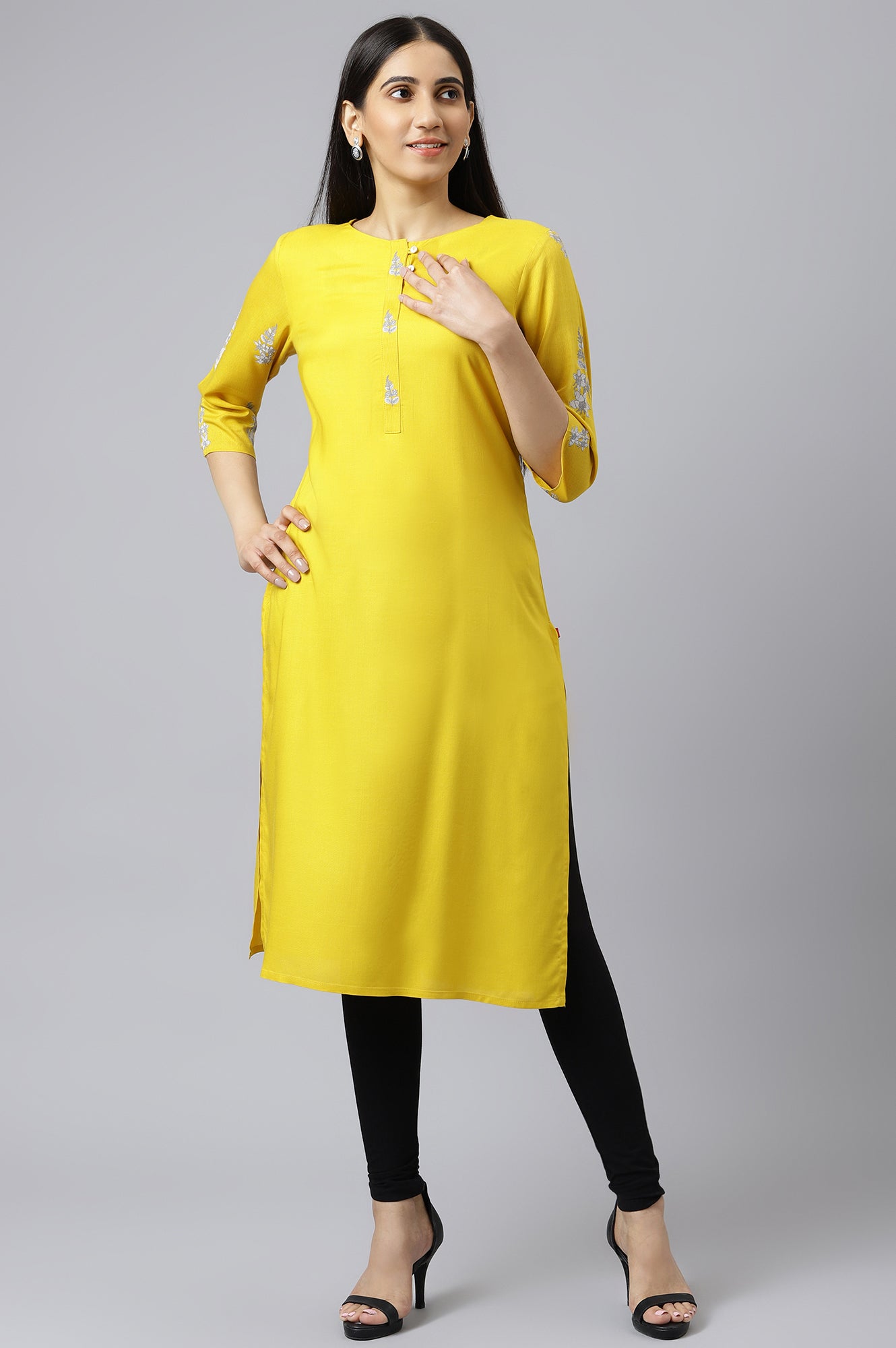 Yellow kurta With Printed Yoke