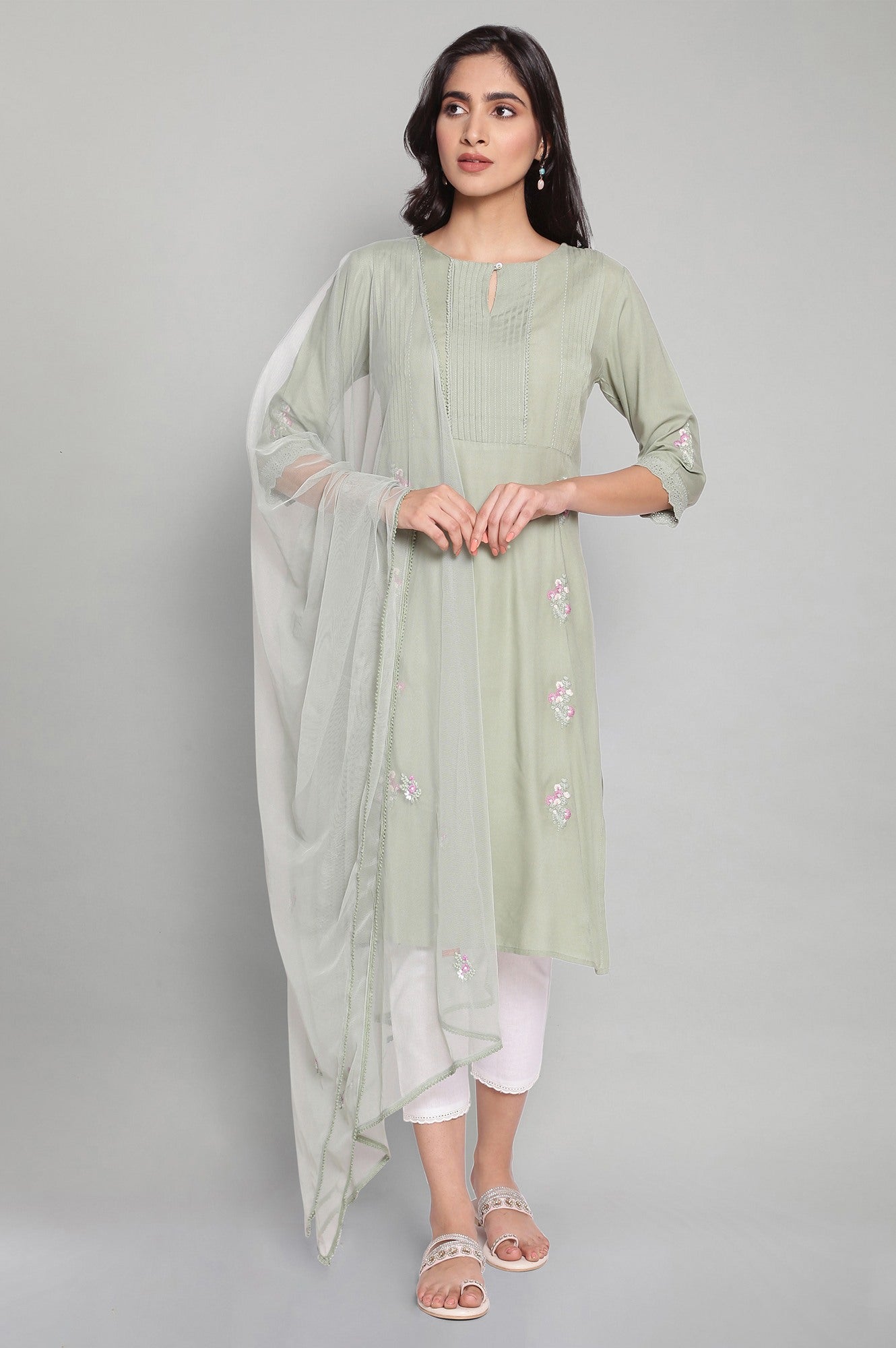 Cameo Green kurta with Embroidery