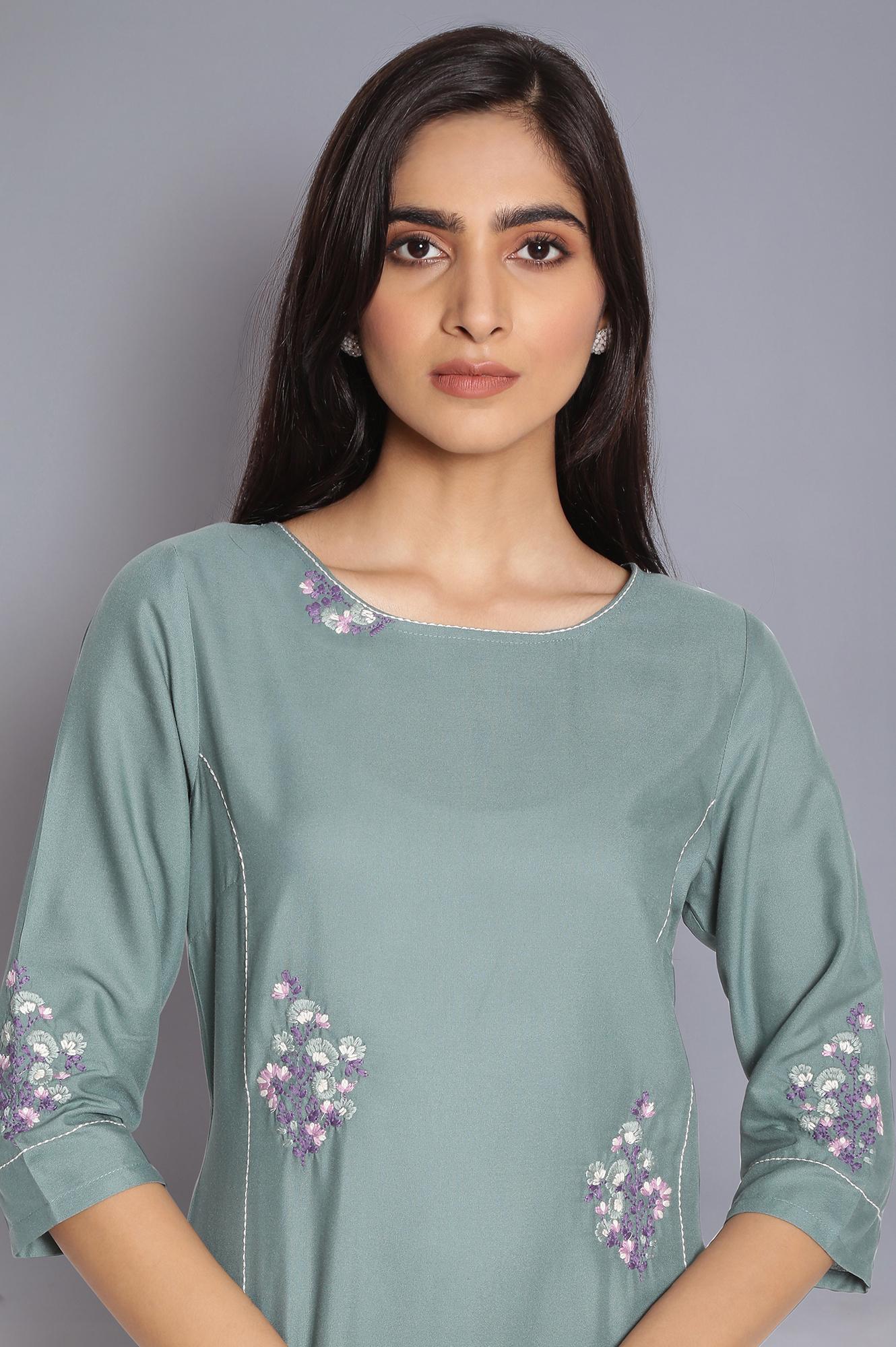 Spruce Green kurta with Embroidery