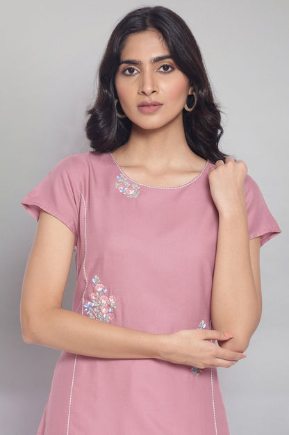 Pink Straight kurta with Embroidery