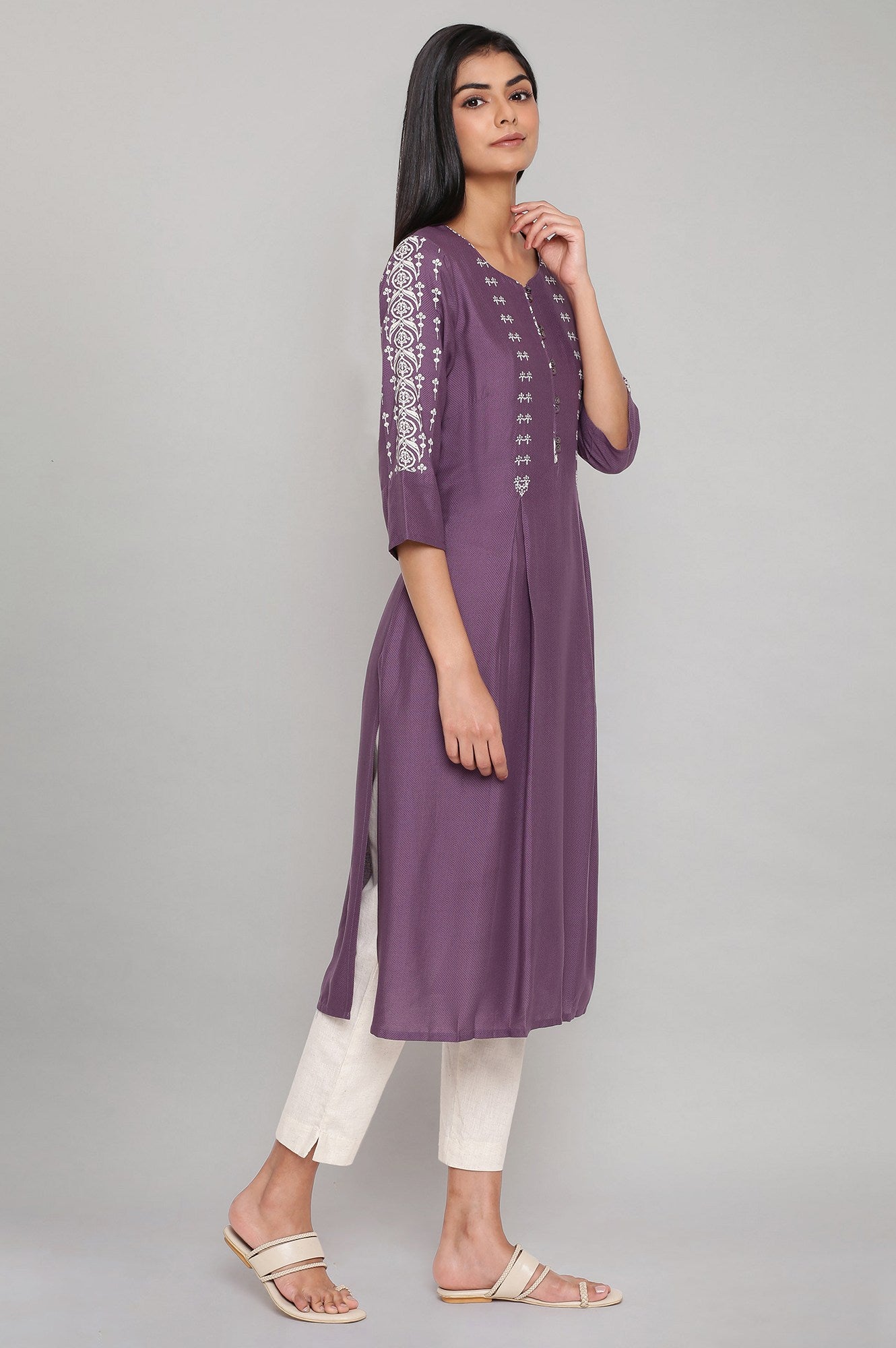 Purple Printed kurta with Embroidery