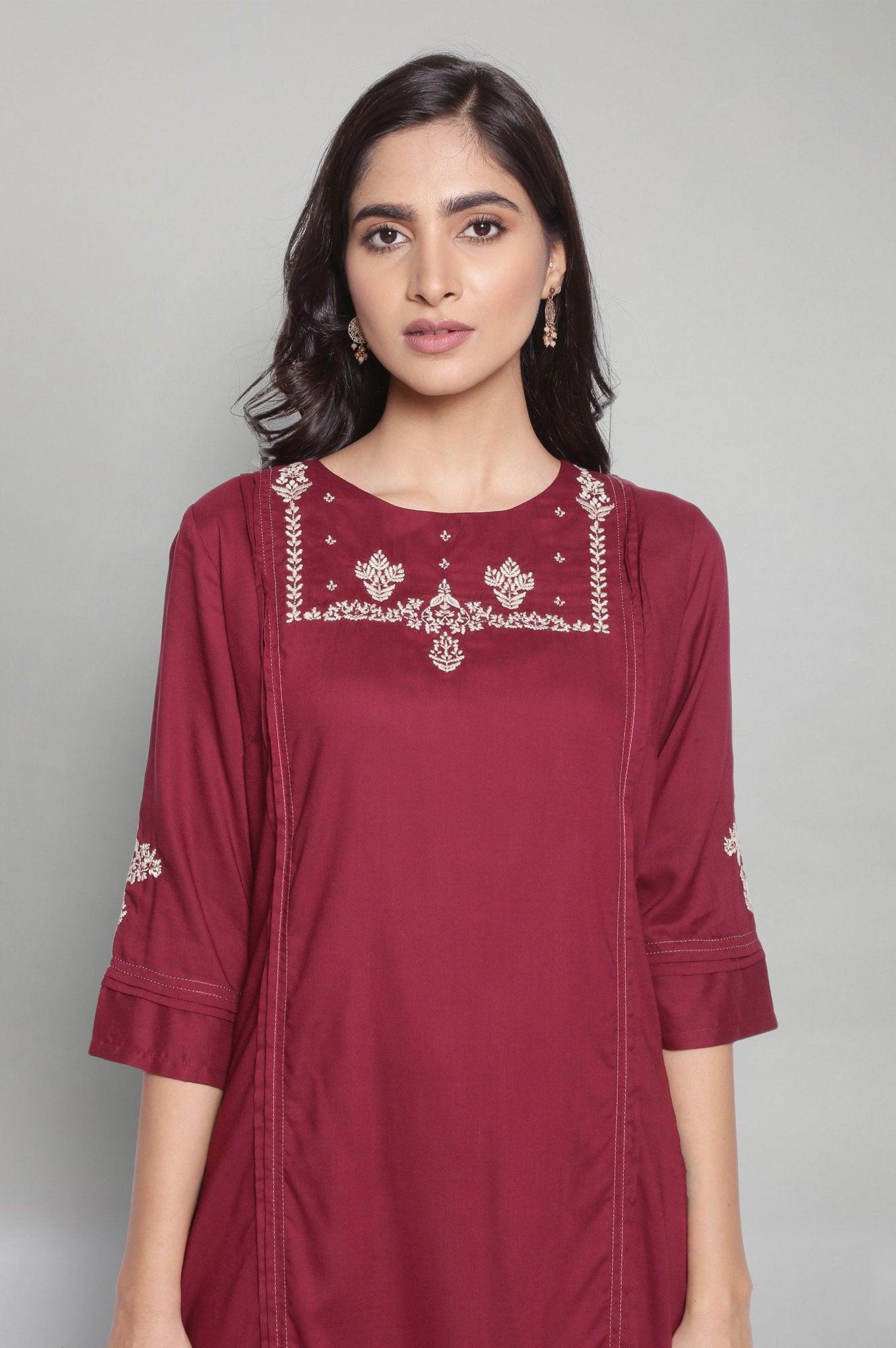 Maroon Solid Plus Size Kurta With Embroidery - wforwoman