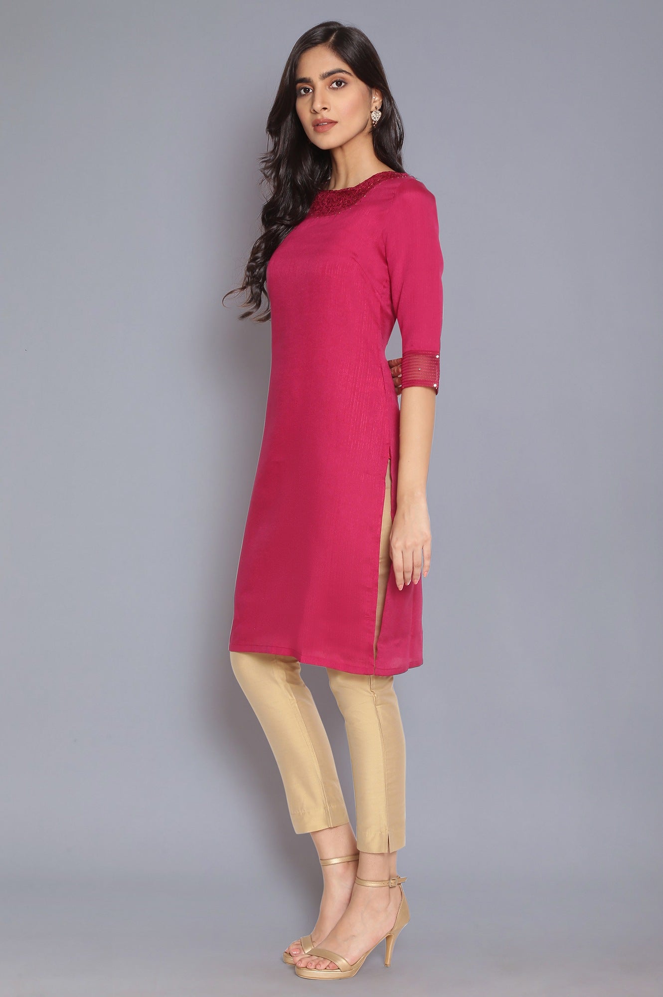 Purple kurta with Embroidery