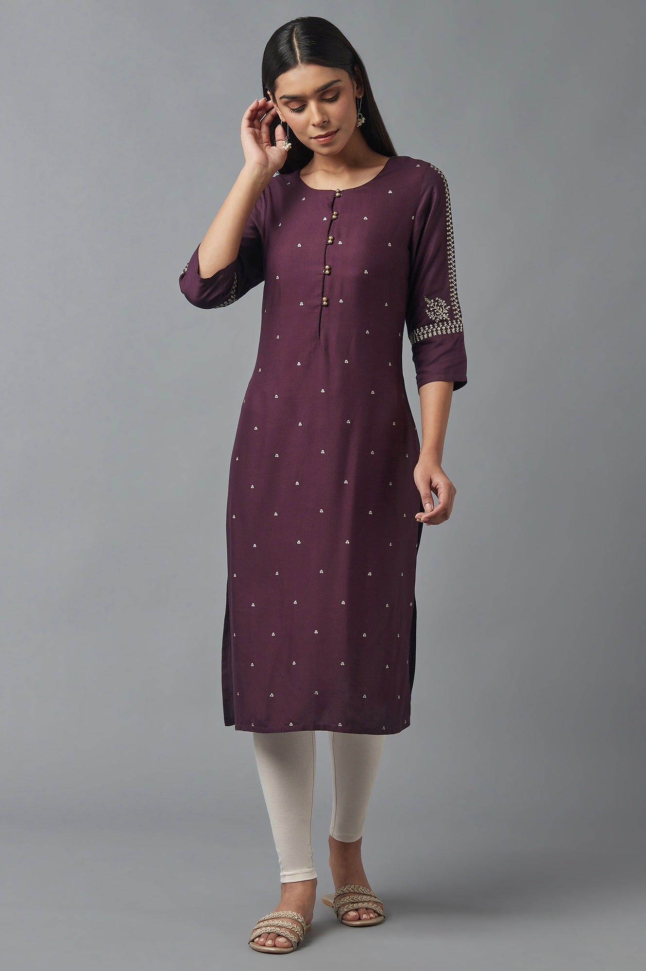 Purple kurta with Embroidery