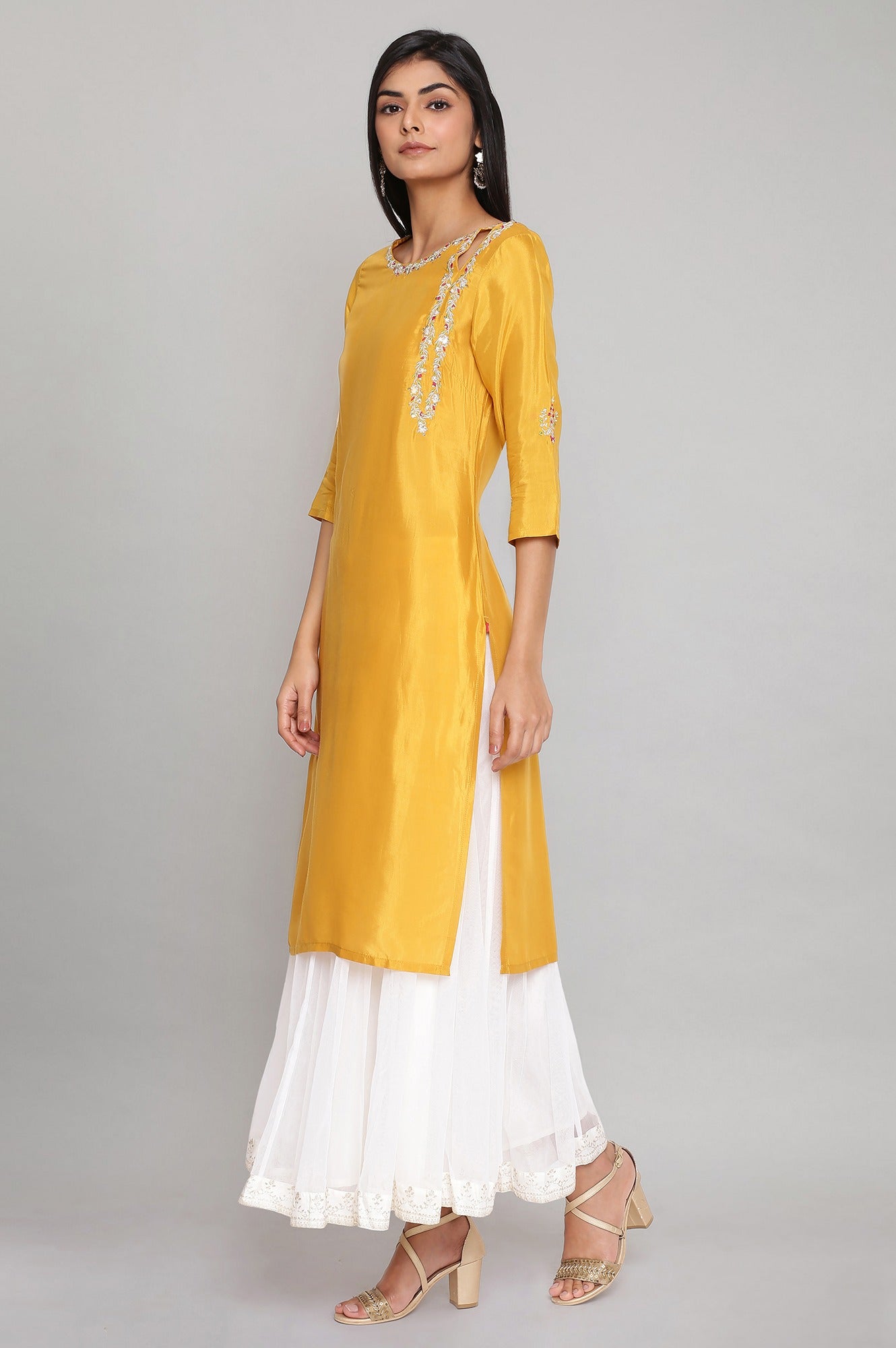 Yellow kurta with Embroidery