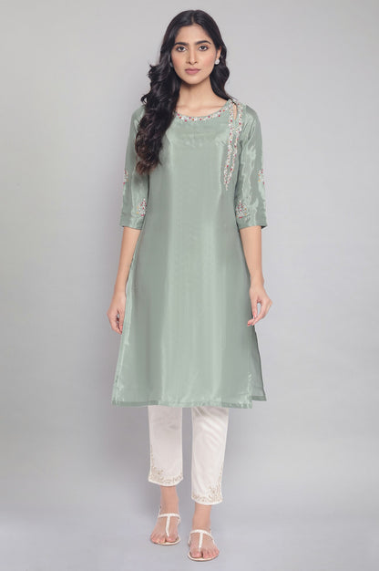 Green kurta with Embroidery