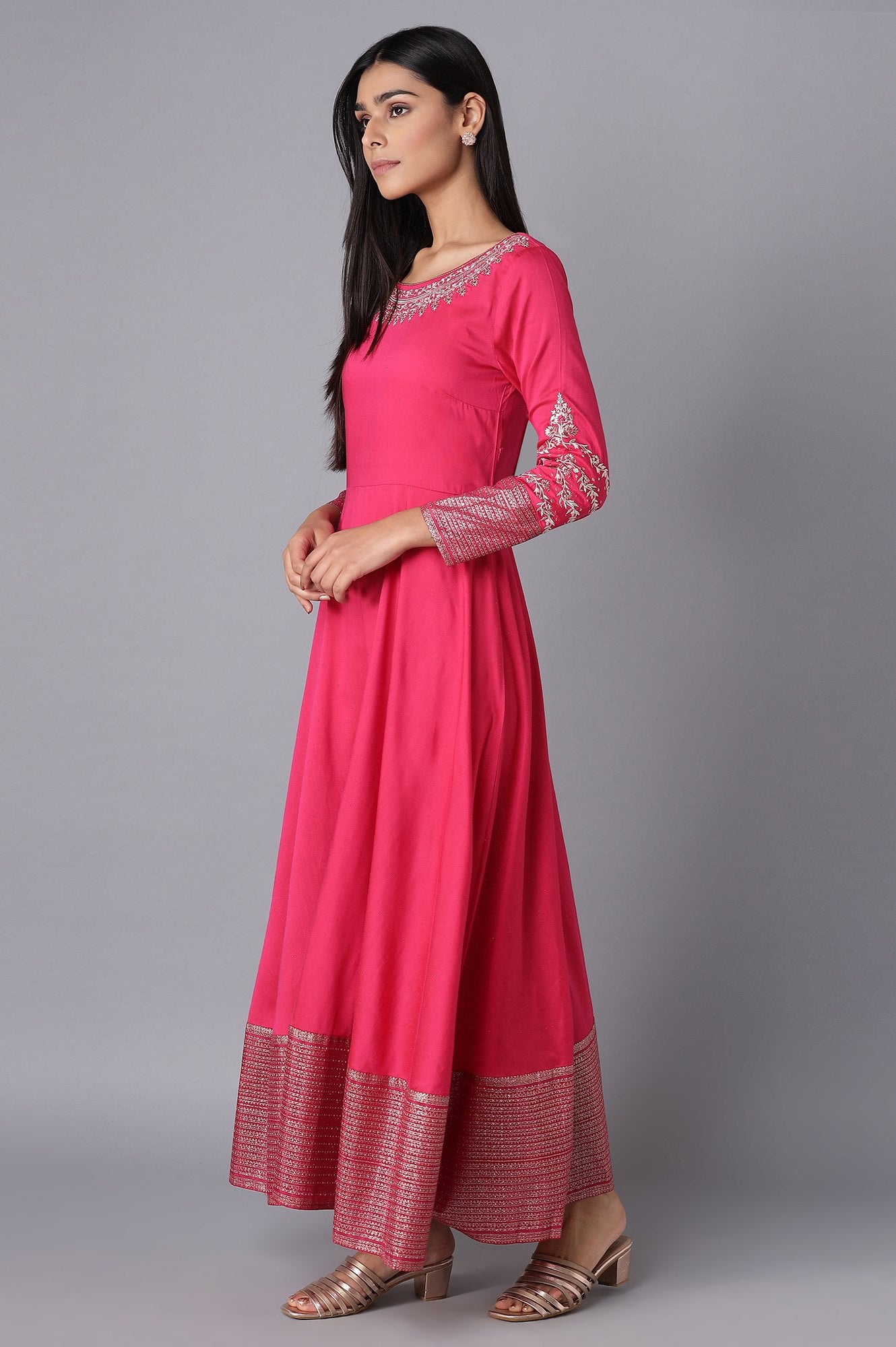 Magenta Dress With Embroidery