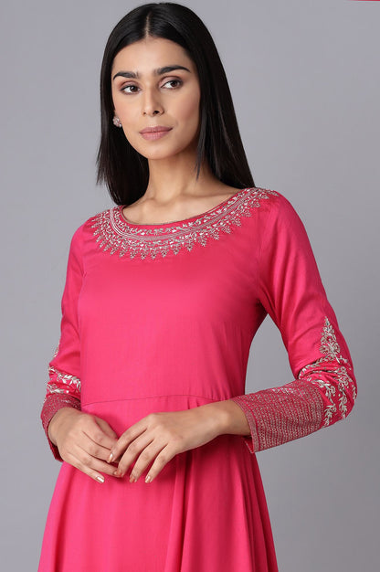 Magenta Dress With Embroidery