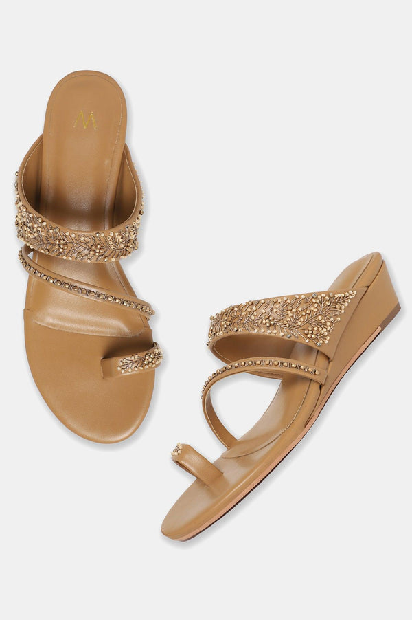 W Tan Embroidery Almond Toe Wedge-Wpresley