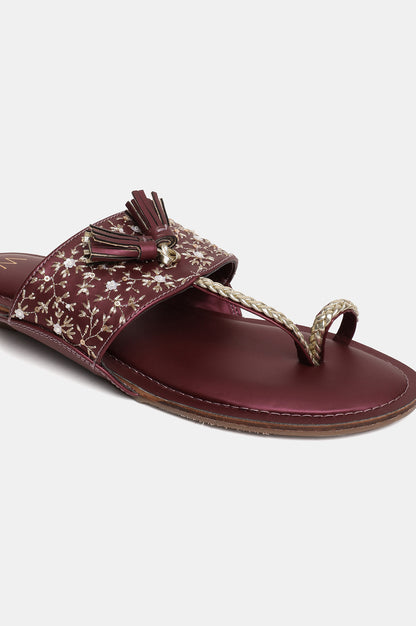 W Embroidered Open Flat