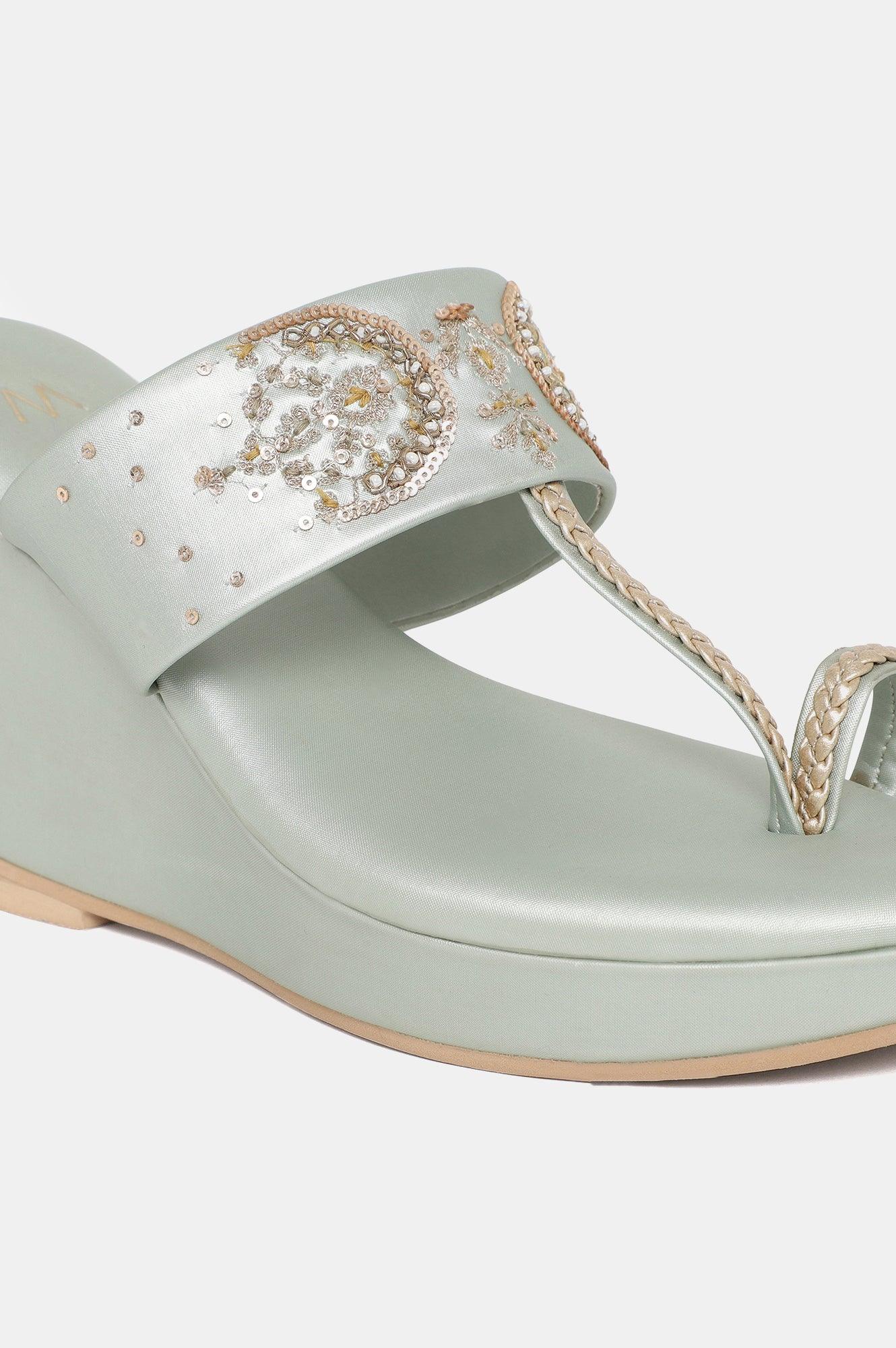 W Pastel Green Whole Foot Embroidered Almond Toe Wedge-Wcamryn - wforwoman