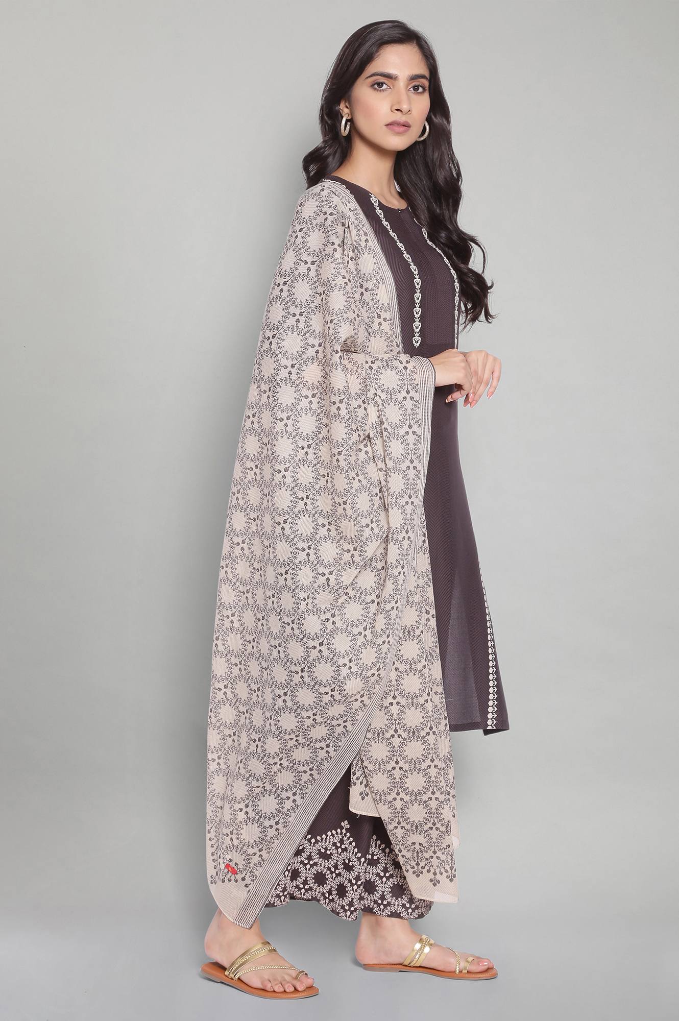 Pavment Grey Printed kurta-Parallel Pants- Dupatta