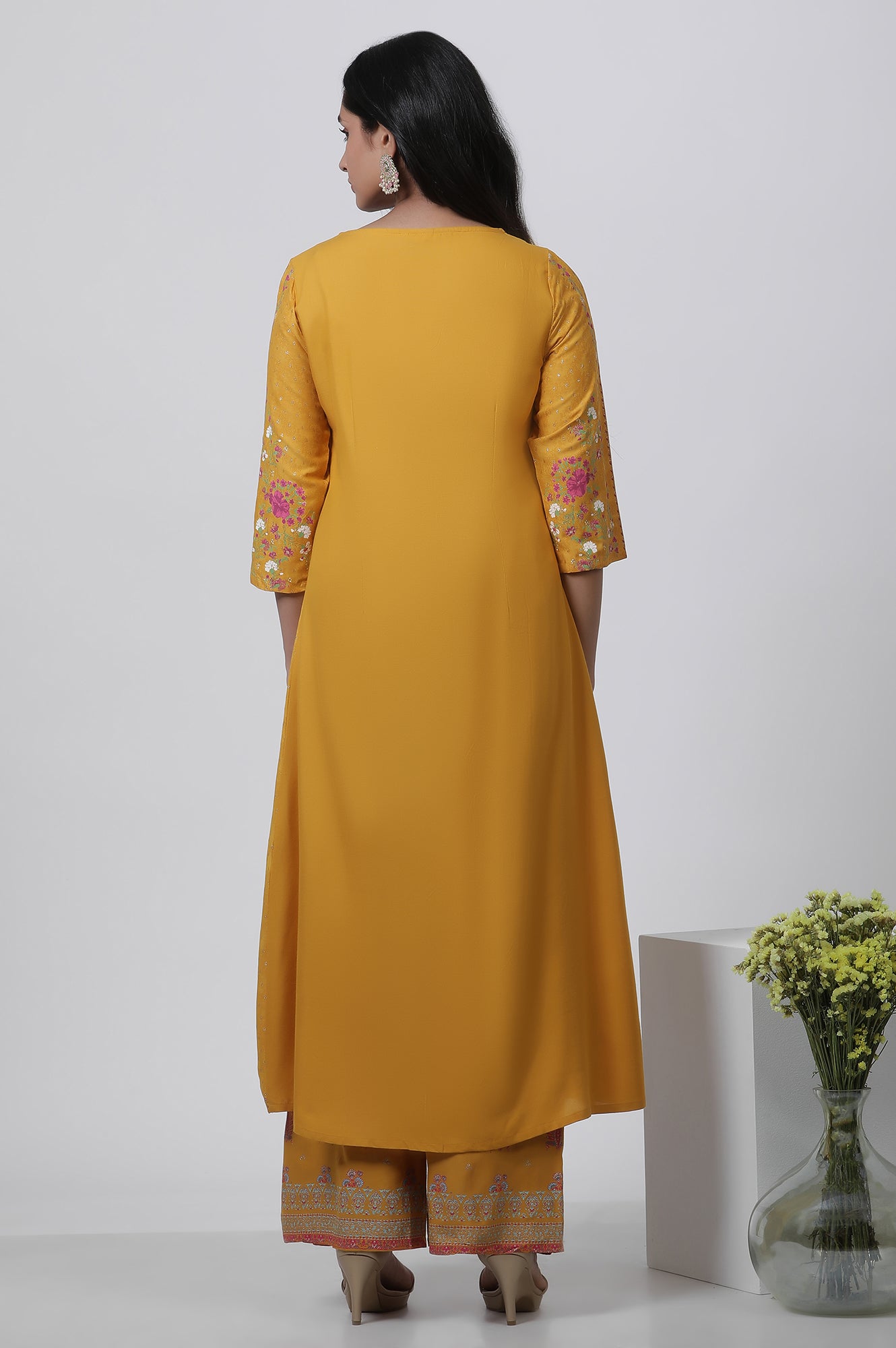 Yellow A-Line Printed Kurta And Parallel Pants Set