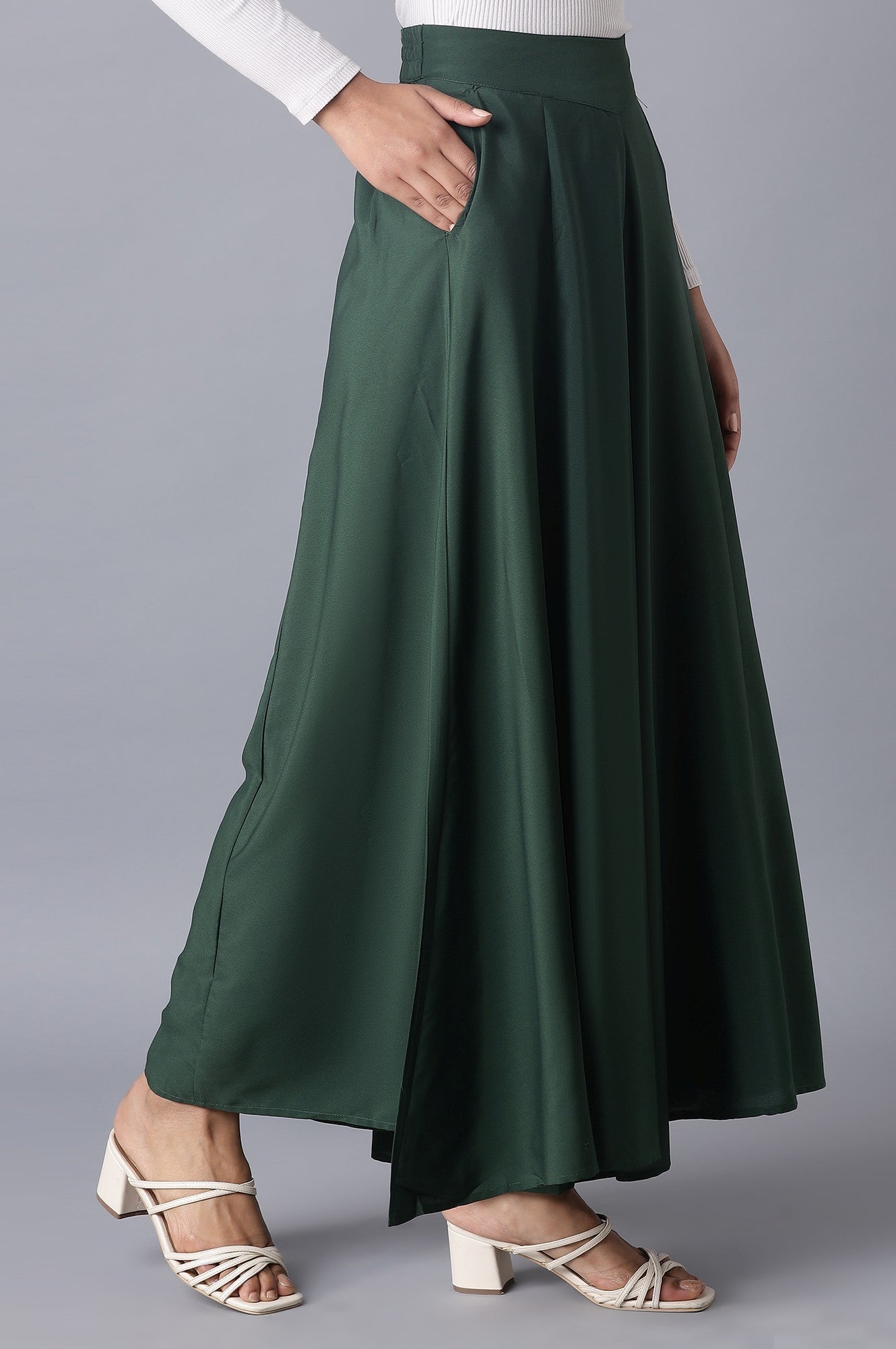 Green Solid Full Length Flared Palazzo – wforwoman Green Solid Full Length Flared Palazzo – wforwoman