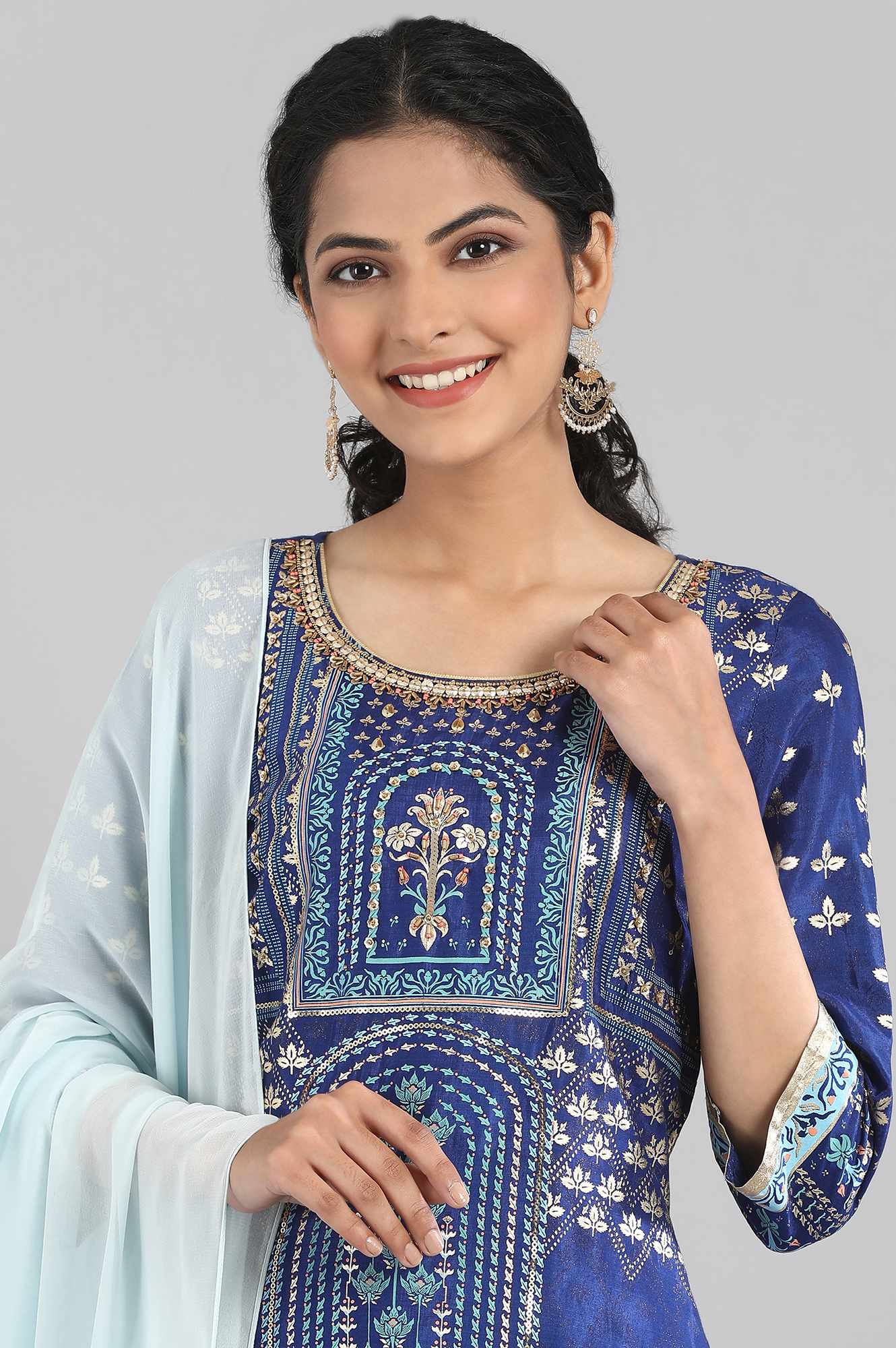 Blue kurta-Skirt-Drape Set