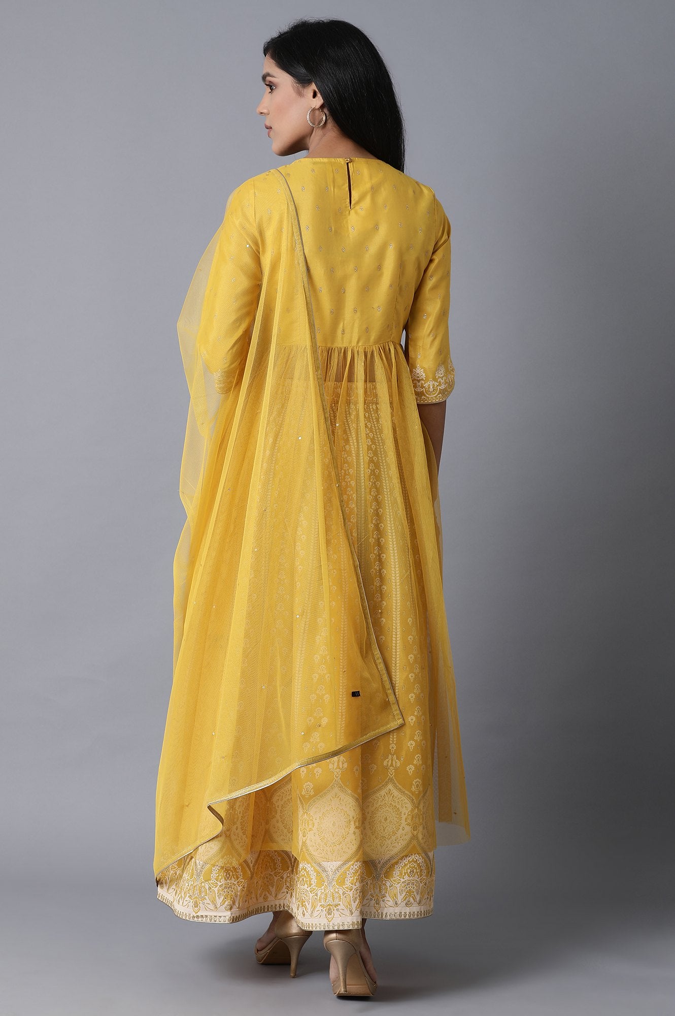 Mustard Top-Skirt-Drape Set