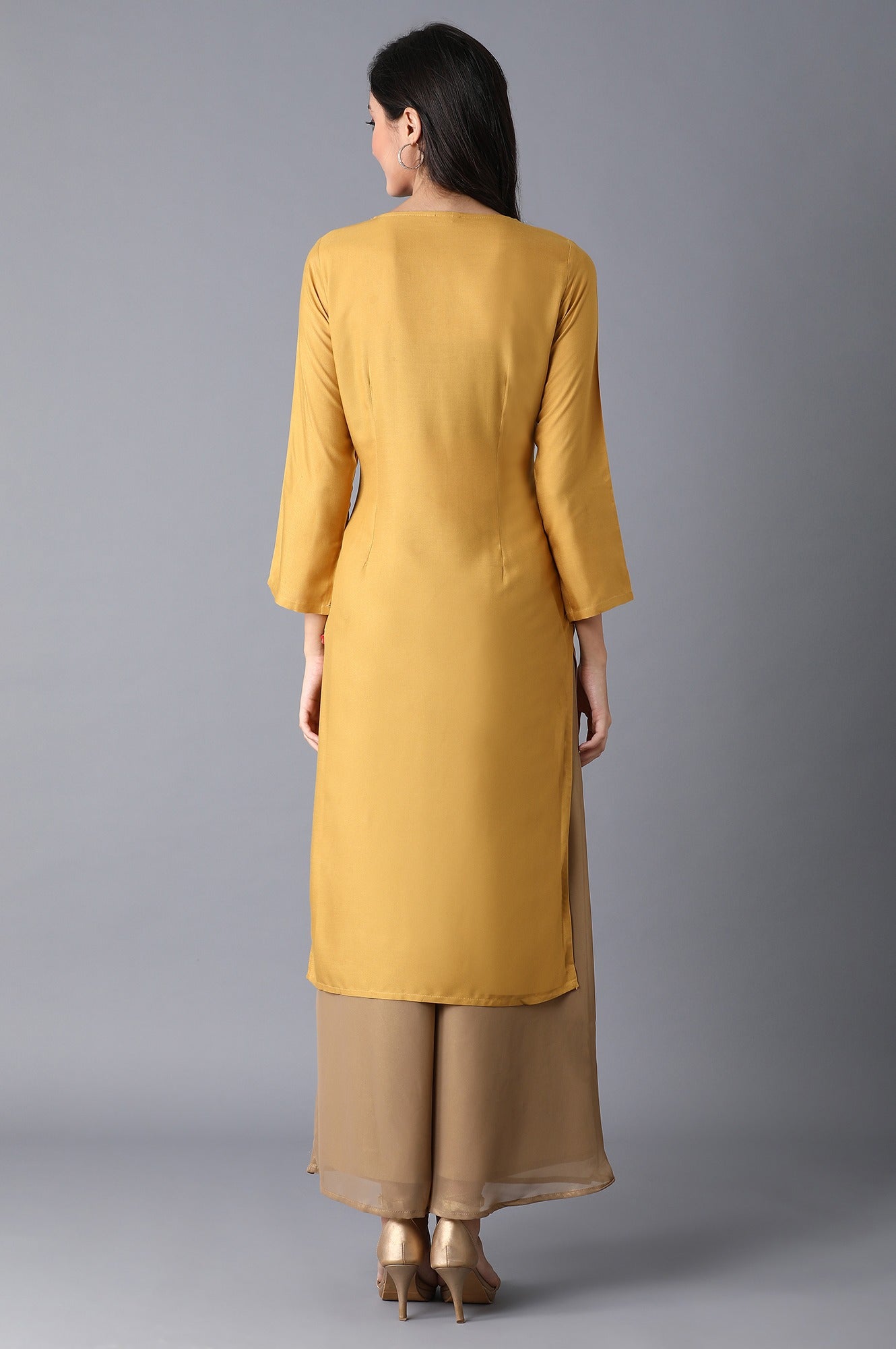 Yellow Straight Embroidered kurta