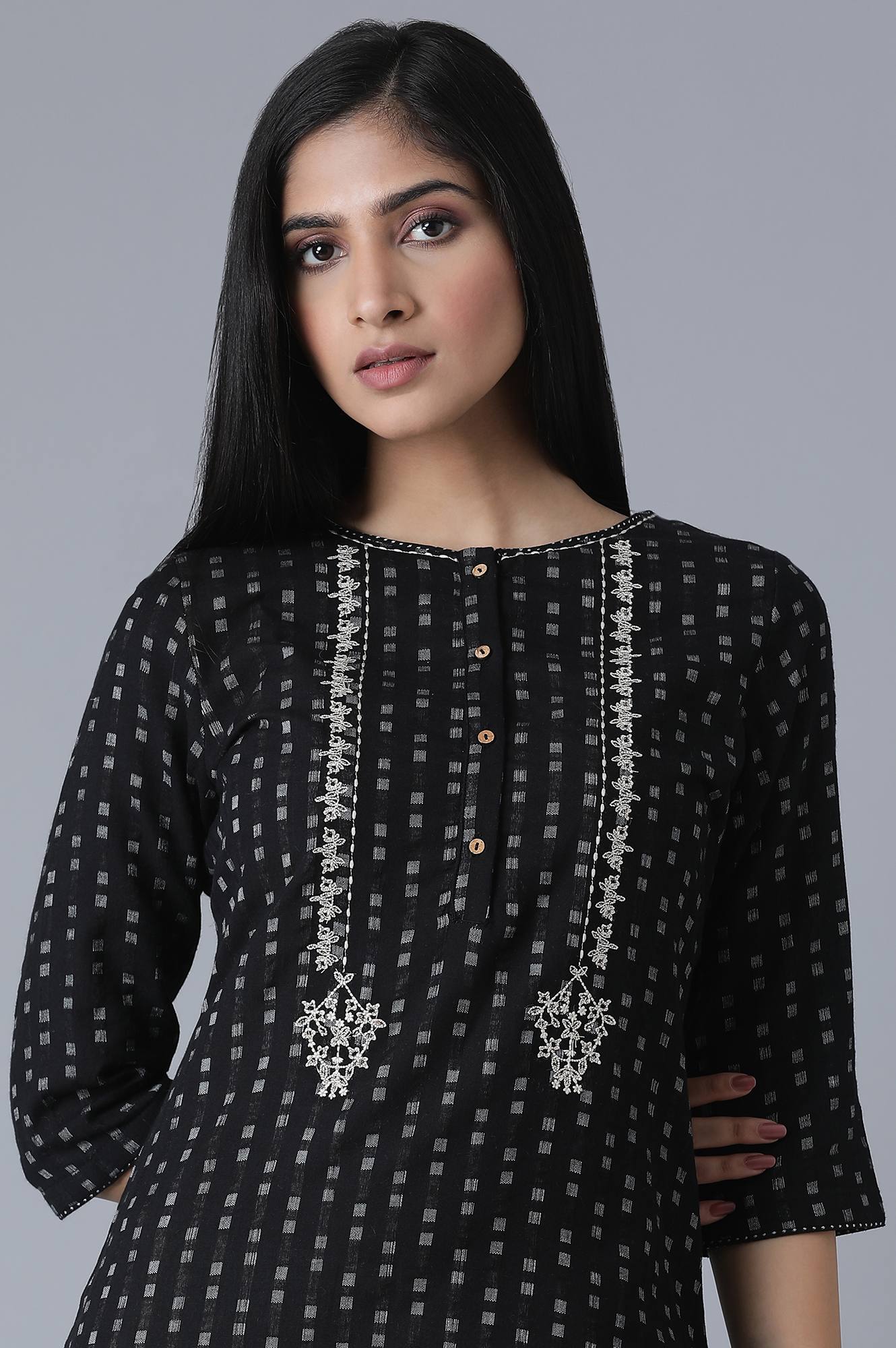 Black Polka Dots Yarn Dyed Embroidered kurta