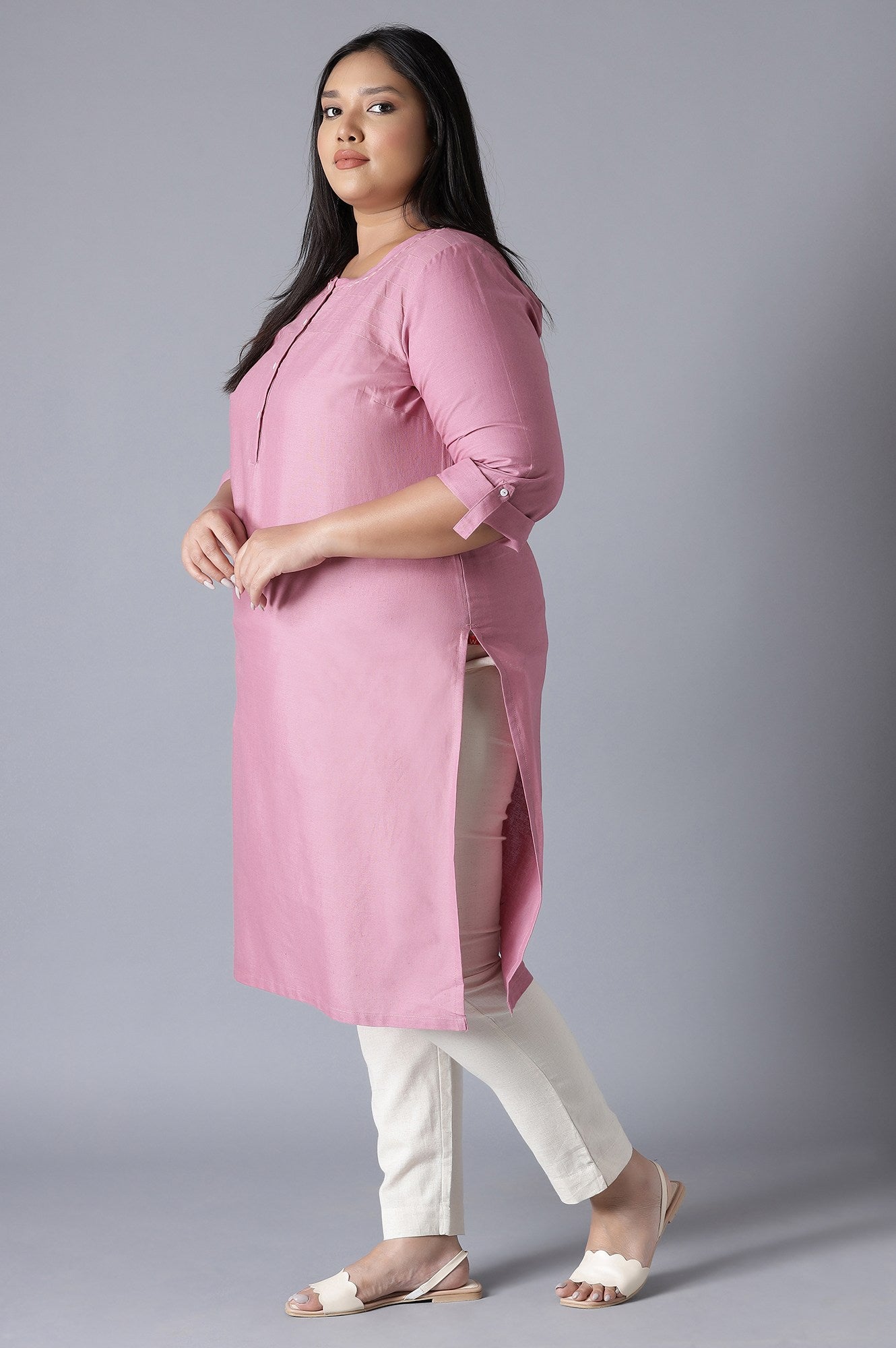 Mauve Round Neck Solid kurta