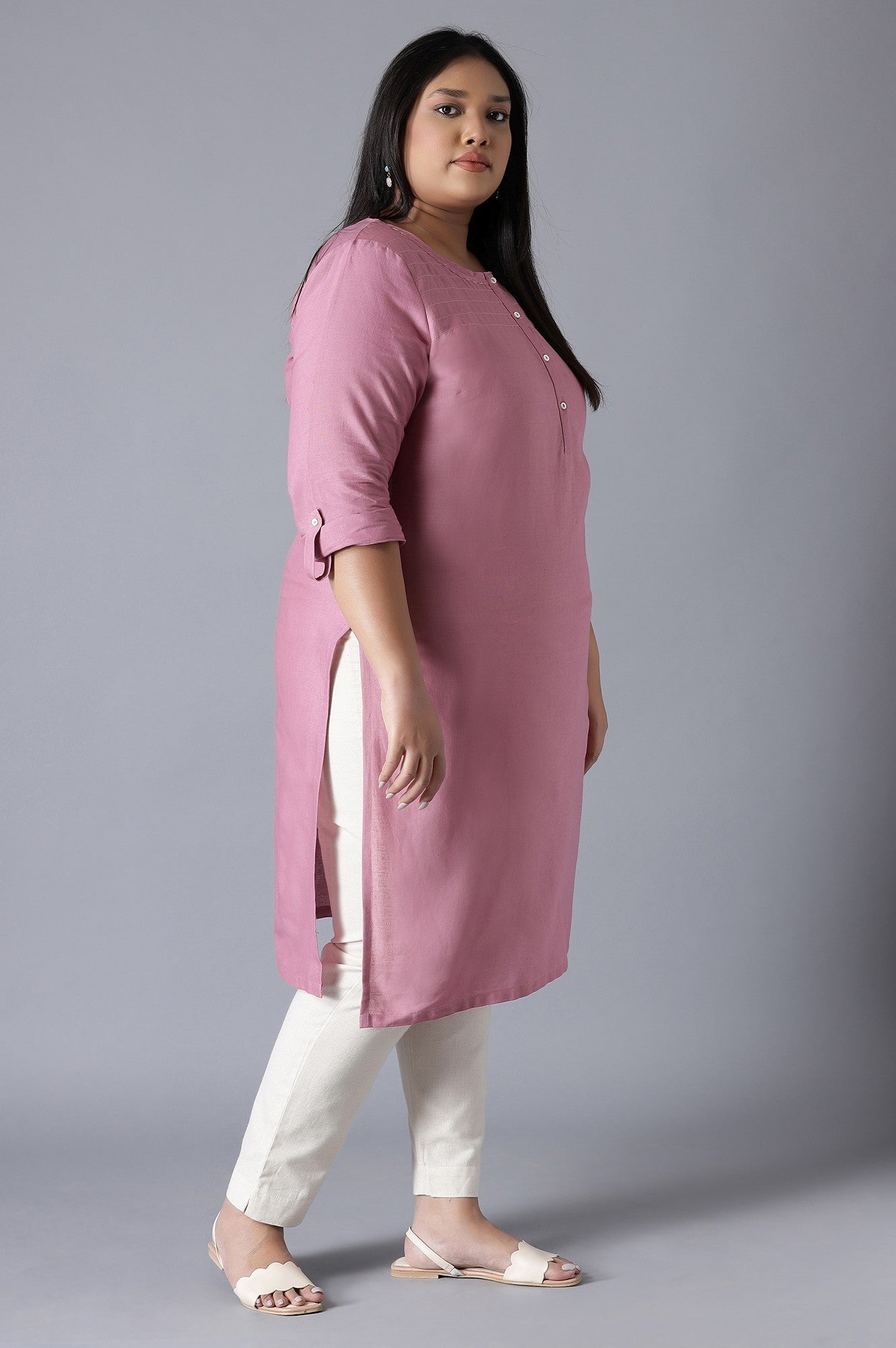 Mauve Round Neck Solid kurta