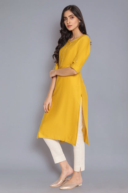 Yellow Round Neck Solid kurta