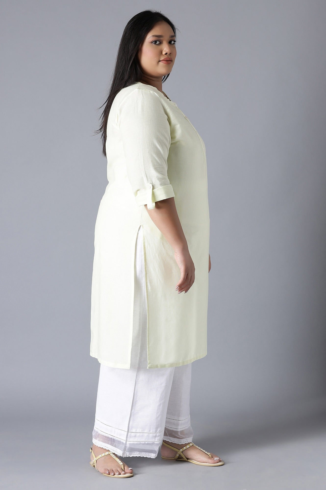 Yellow Round Neck Solid kurta