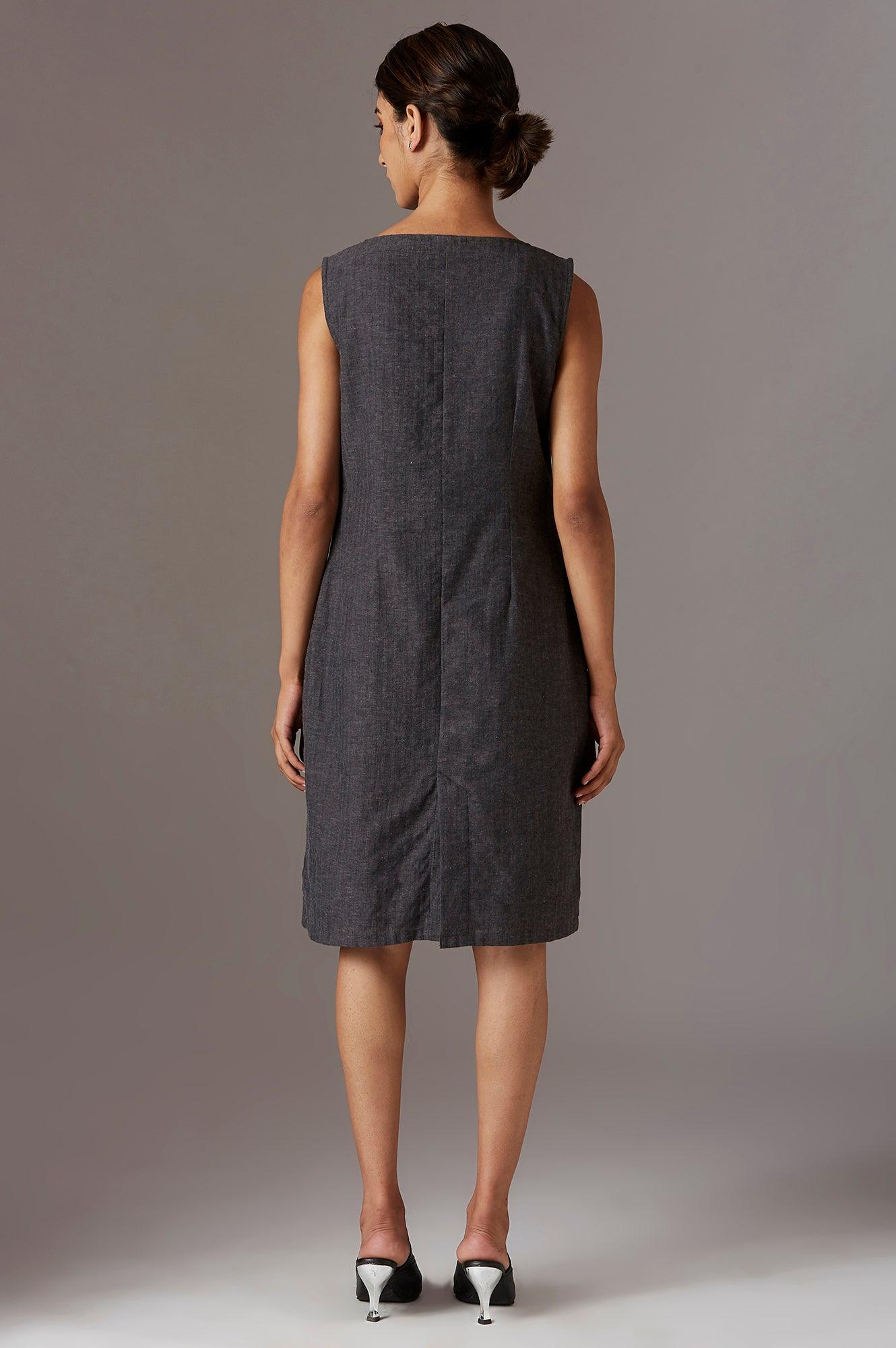 Black Sleeveless Collath Dress - wforwoman