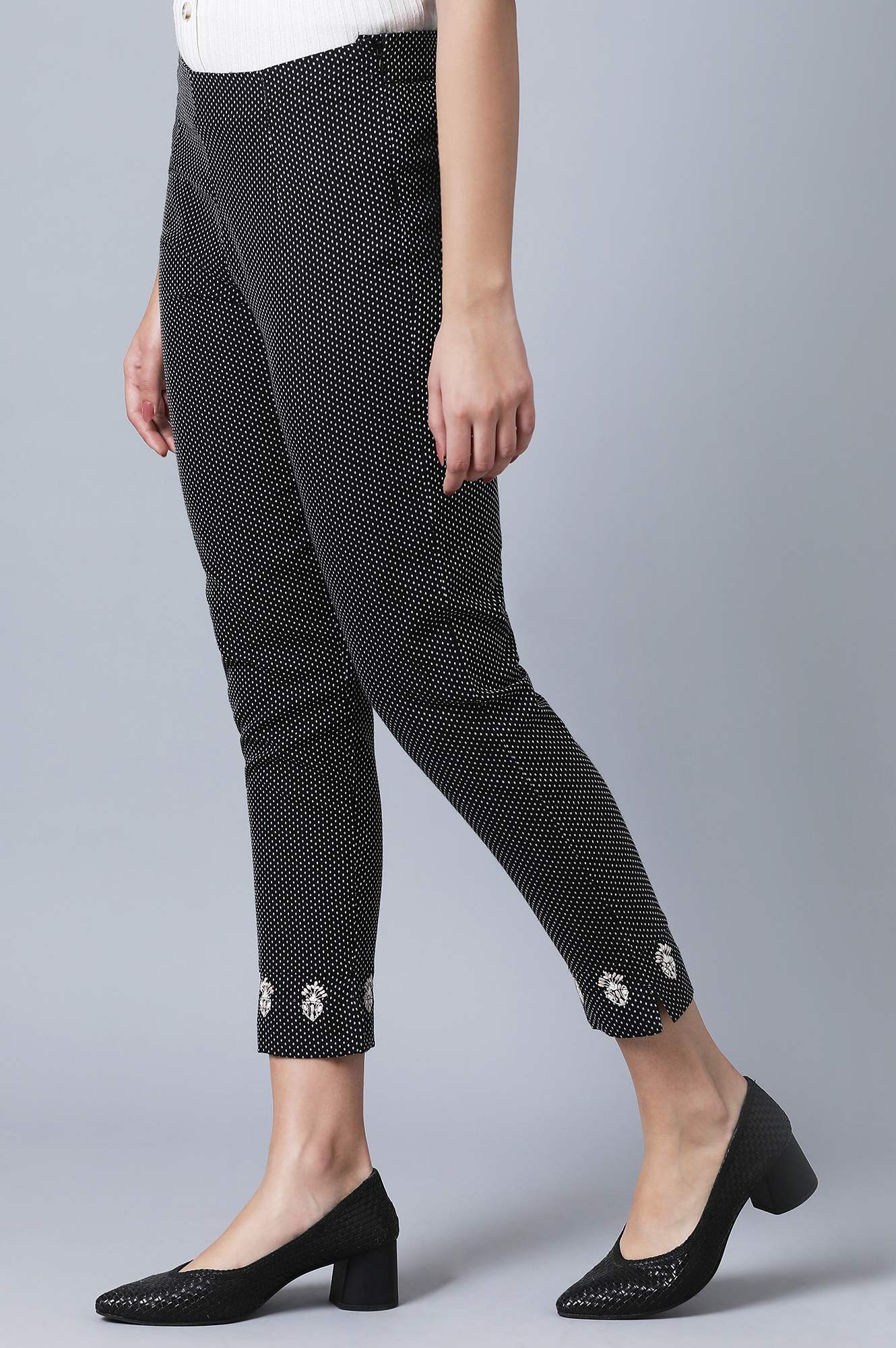 Black Yarn Dyed Slim Pants