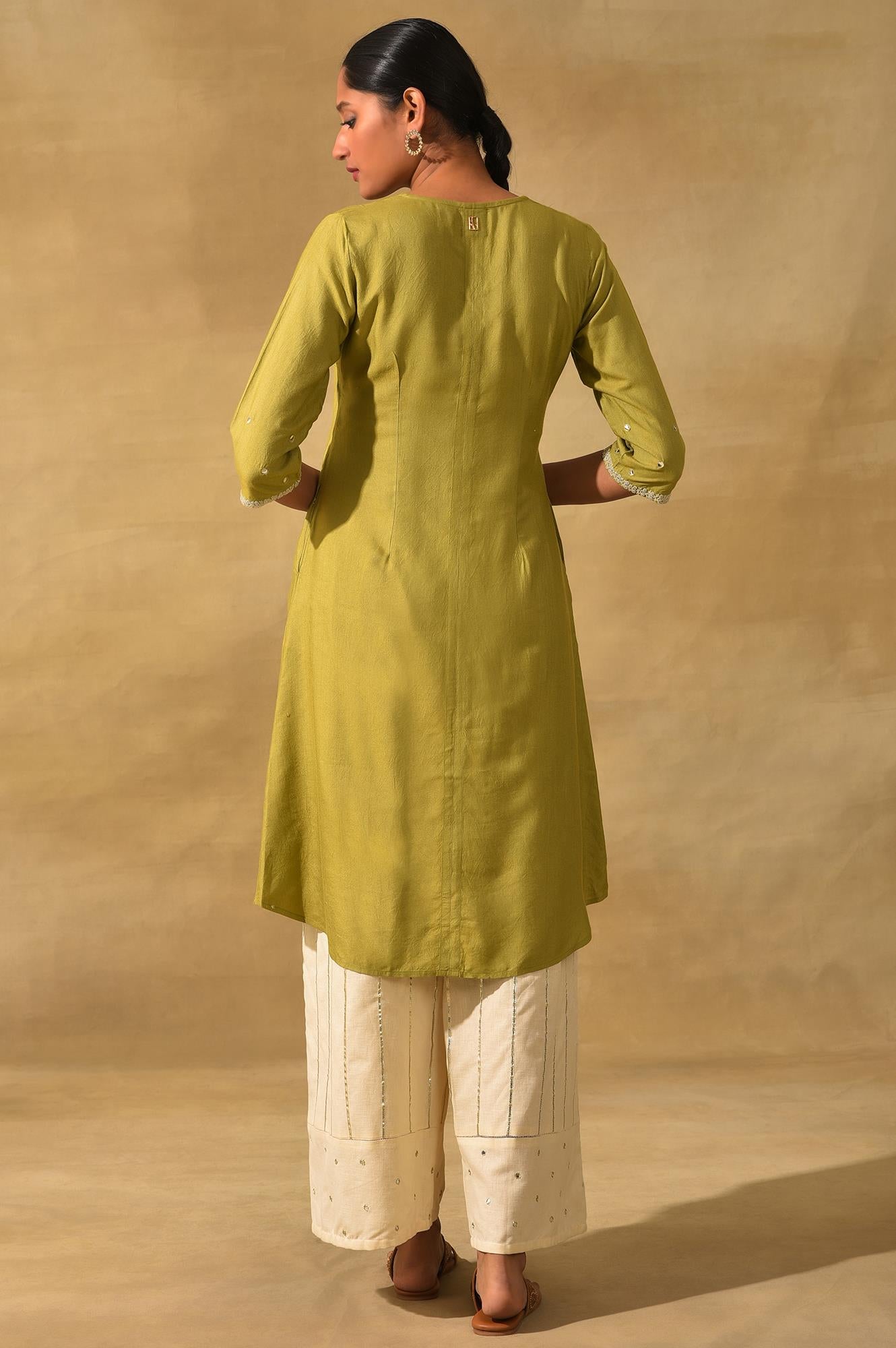 Light Green Mirrorwork kurta In Tussar