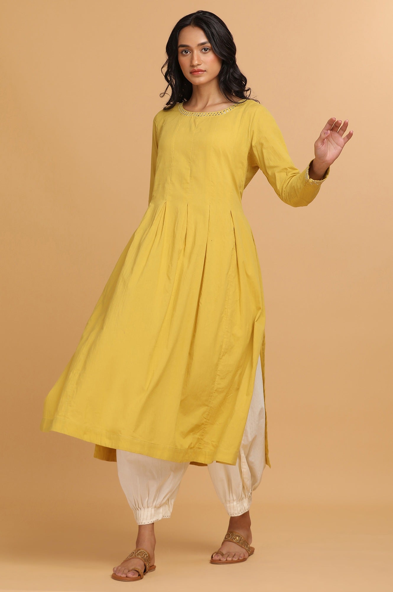 Yellow Longline Solid kurta