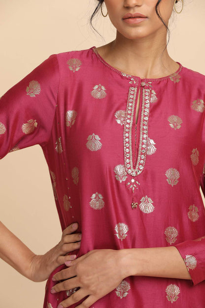 Bright Pink Jacquard kurta in Cotton Silk