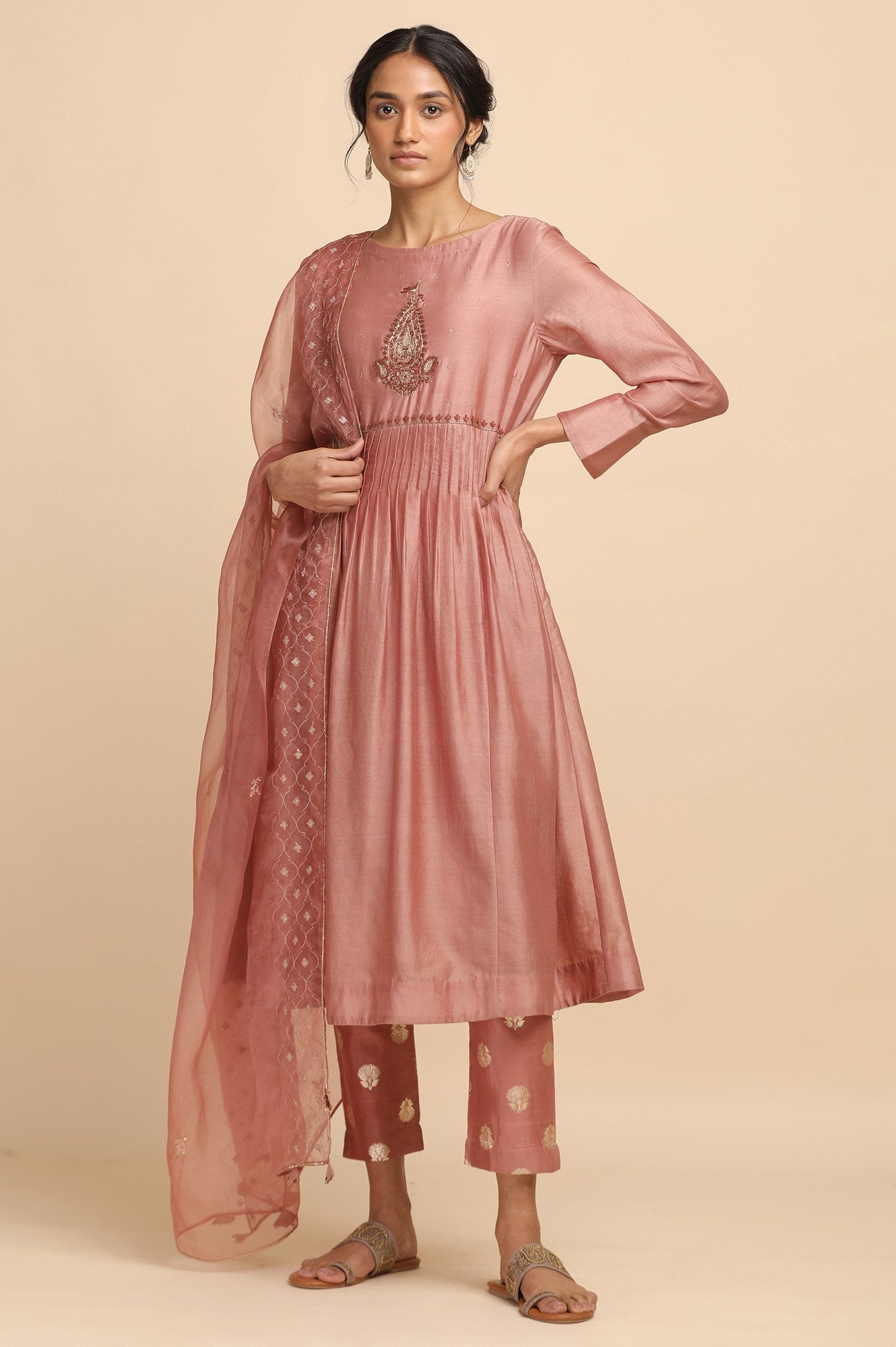Dusty Pink Pleated kurta in Cotton Silk
