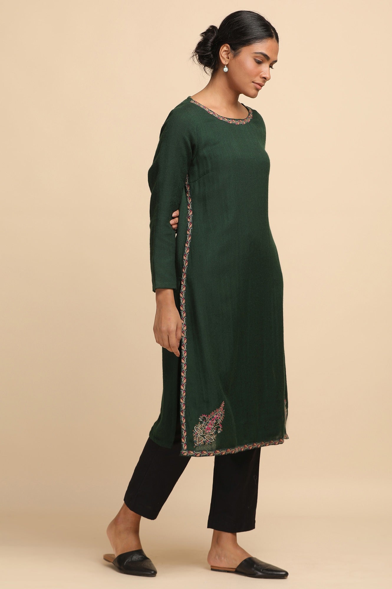 Green Woollen Embroidered kurta