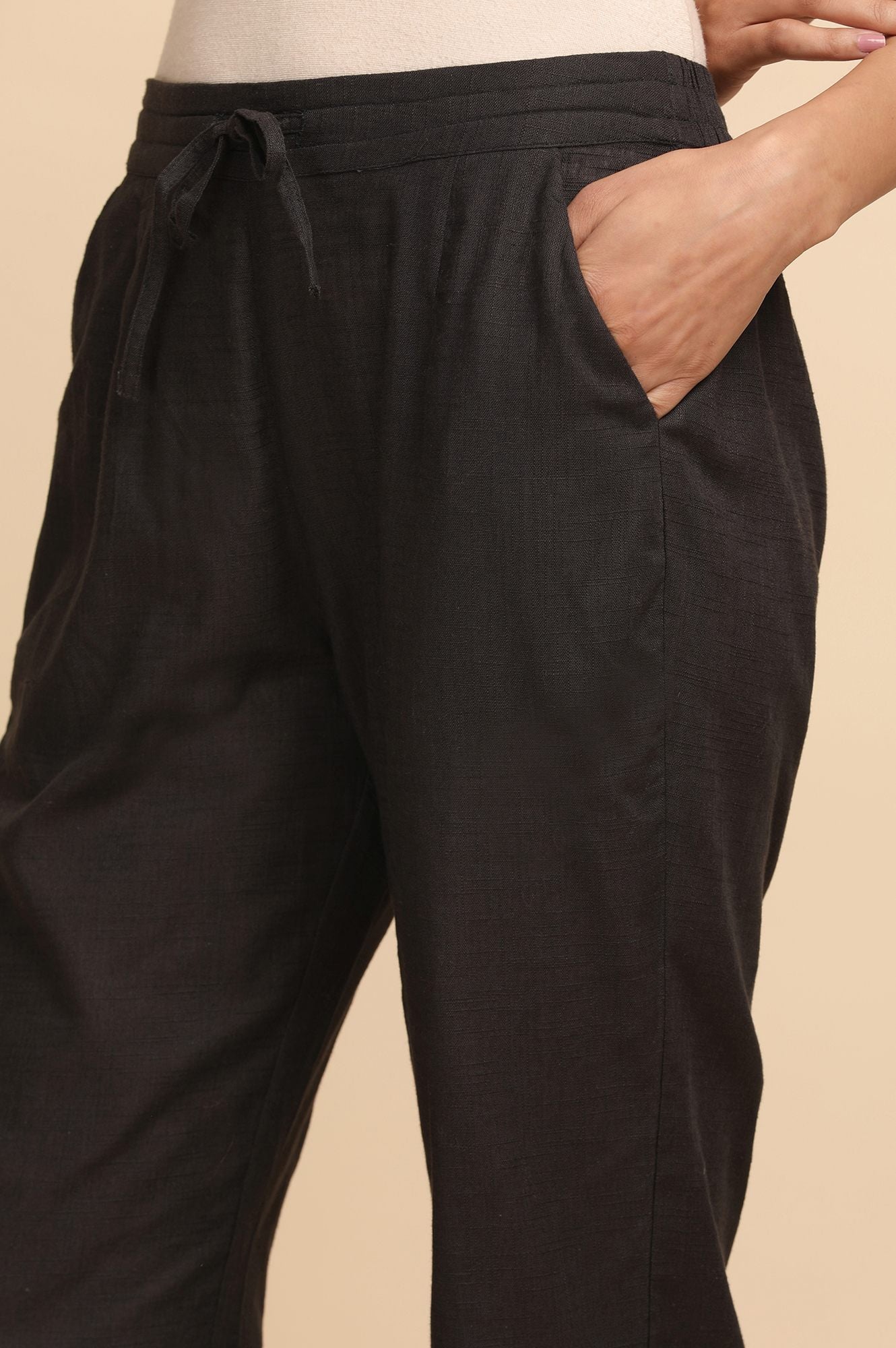 Black Solid Straight Pants